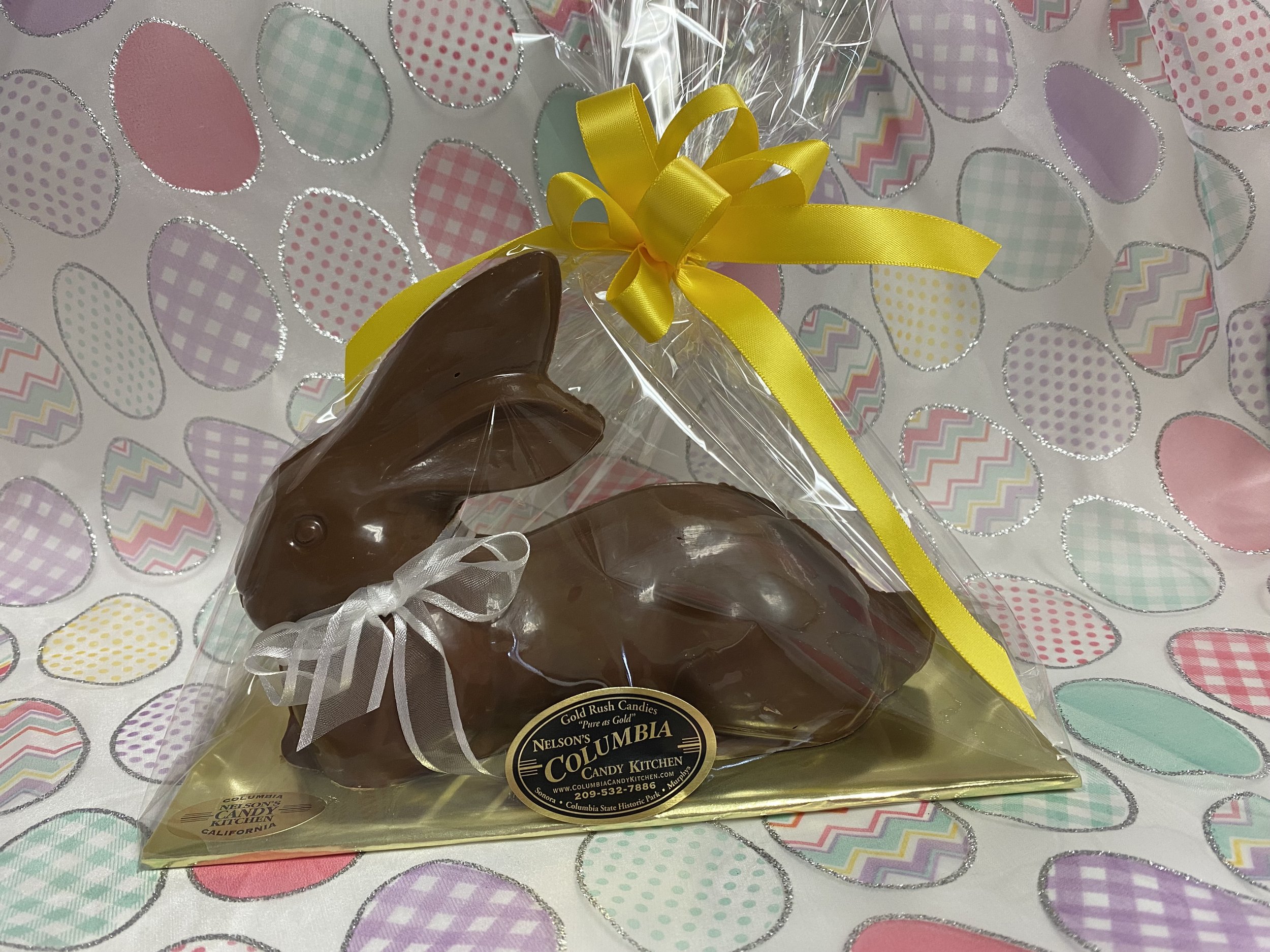 Solid Chocolate Laying Rabbit
