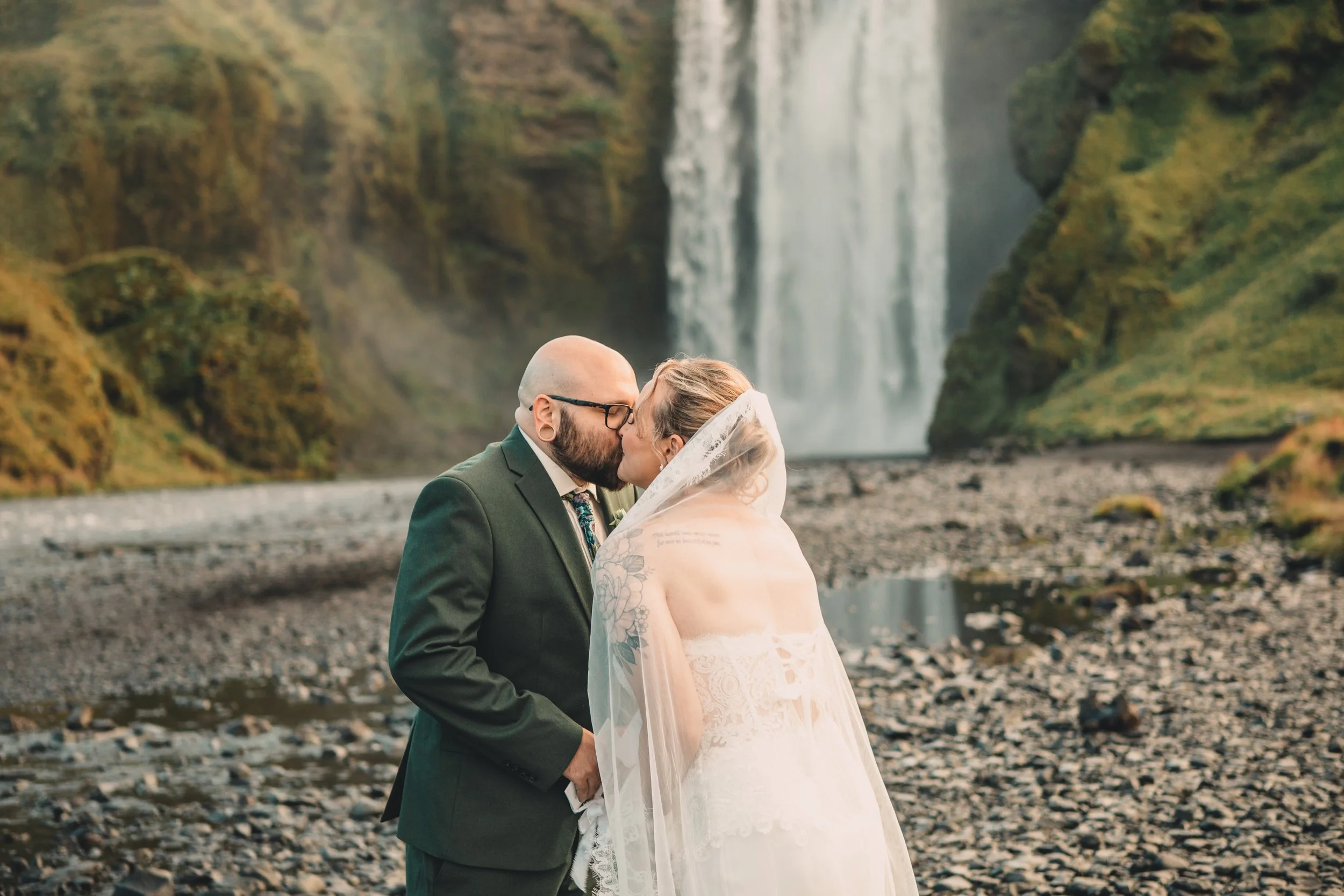 Sarah + Austin - Skogafoss (42 of 138).jpg