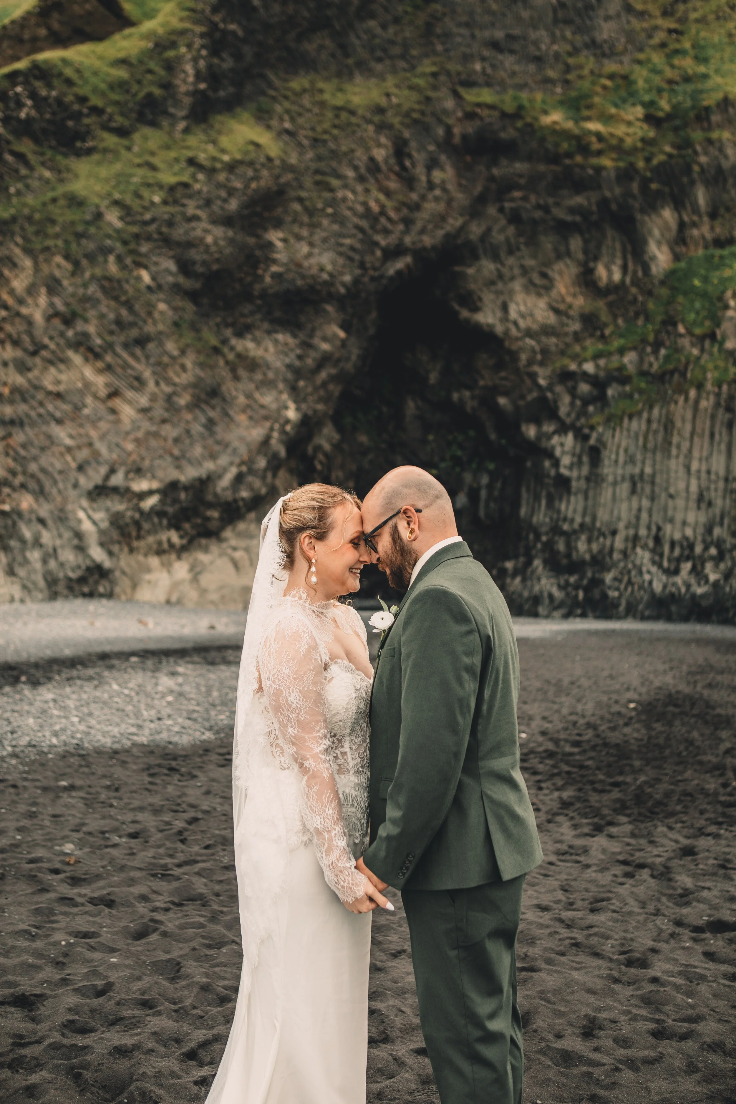 Sarah + Austin - Reynisfjara (37 of 67).jpg