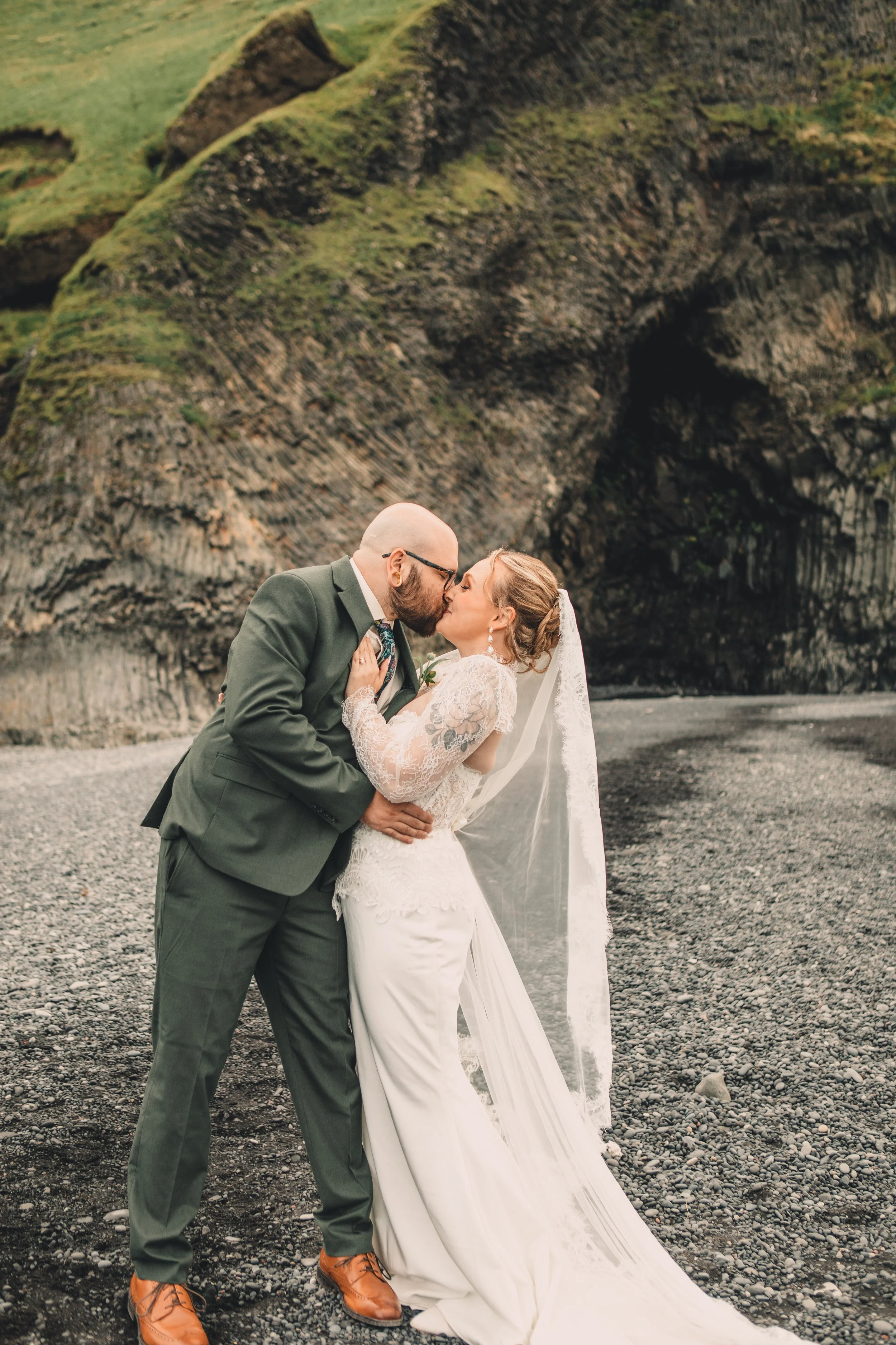 Sarah + Austin - Reynisfjara (7 of 67).jpg