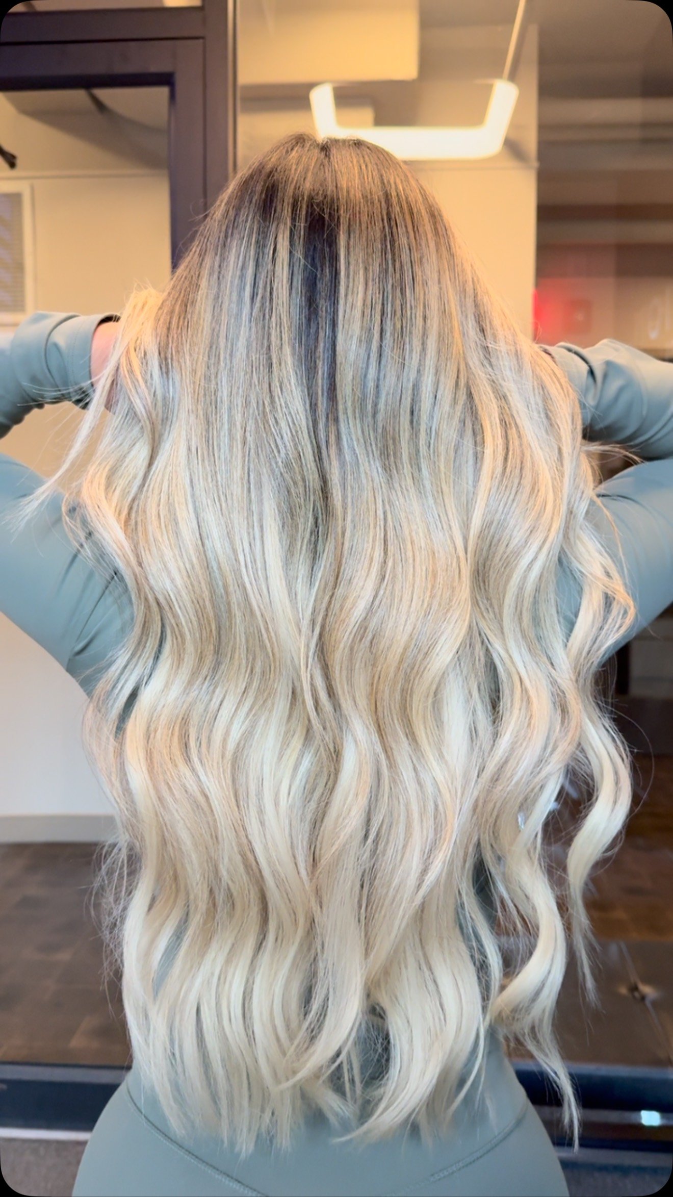 24 inch install with color correction 😚 #bellami #bellamihairextensions