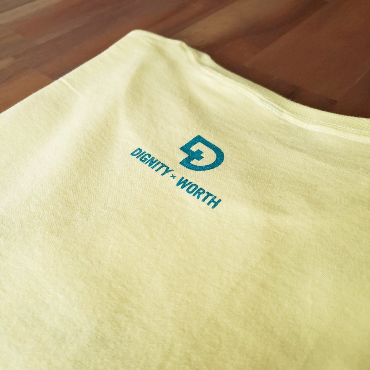 DxW Back Logo - Yellow.jpeg