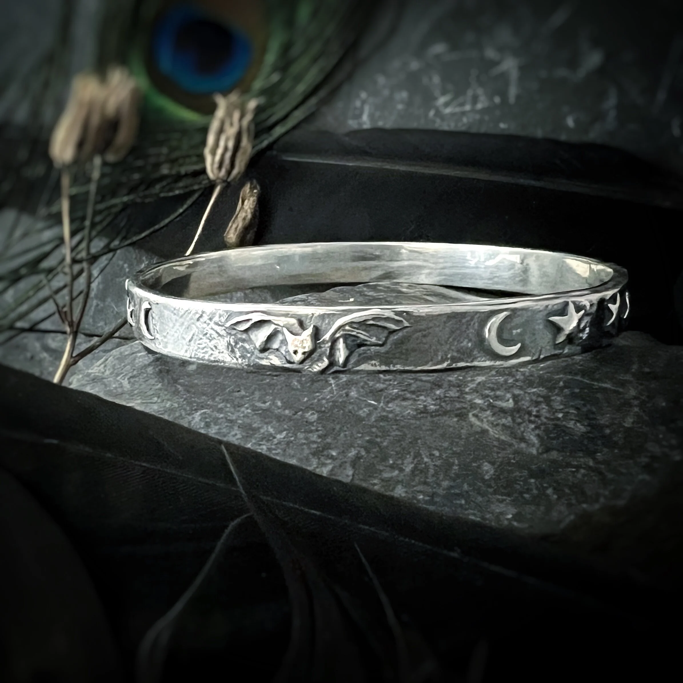 Hare bracelet hotsell