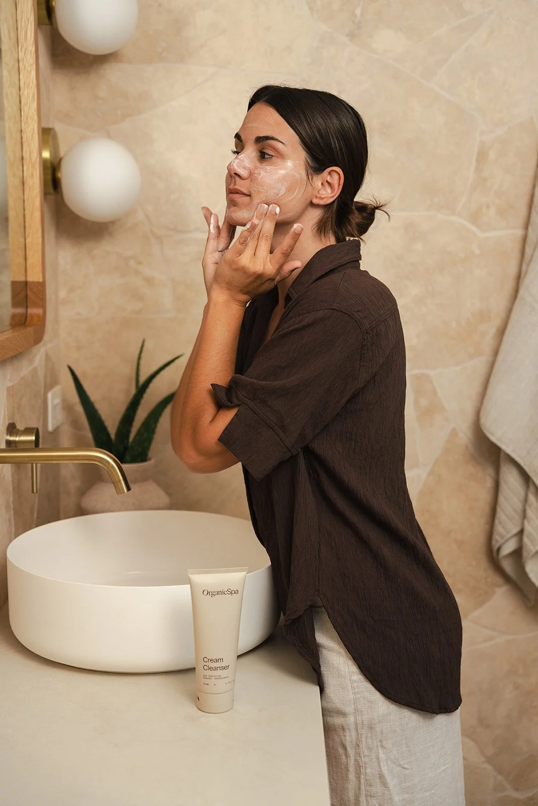organicspa cream cleanser DSC03744.jpg