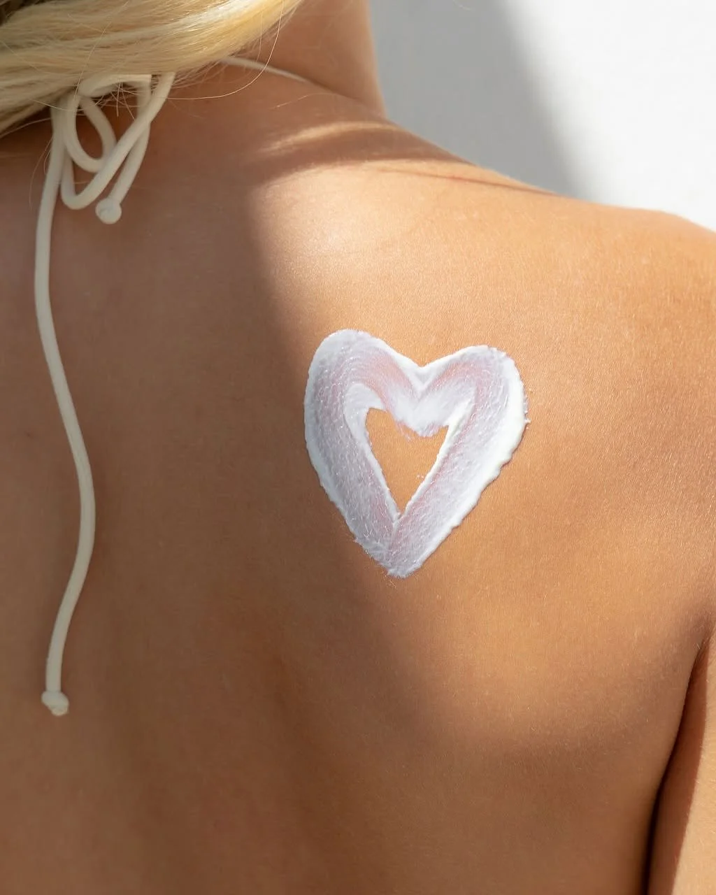 Avocado Zinc 50+ natural sunscreen (4).jpg