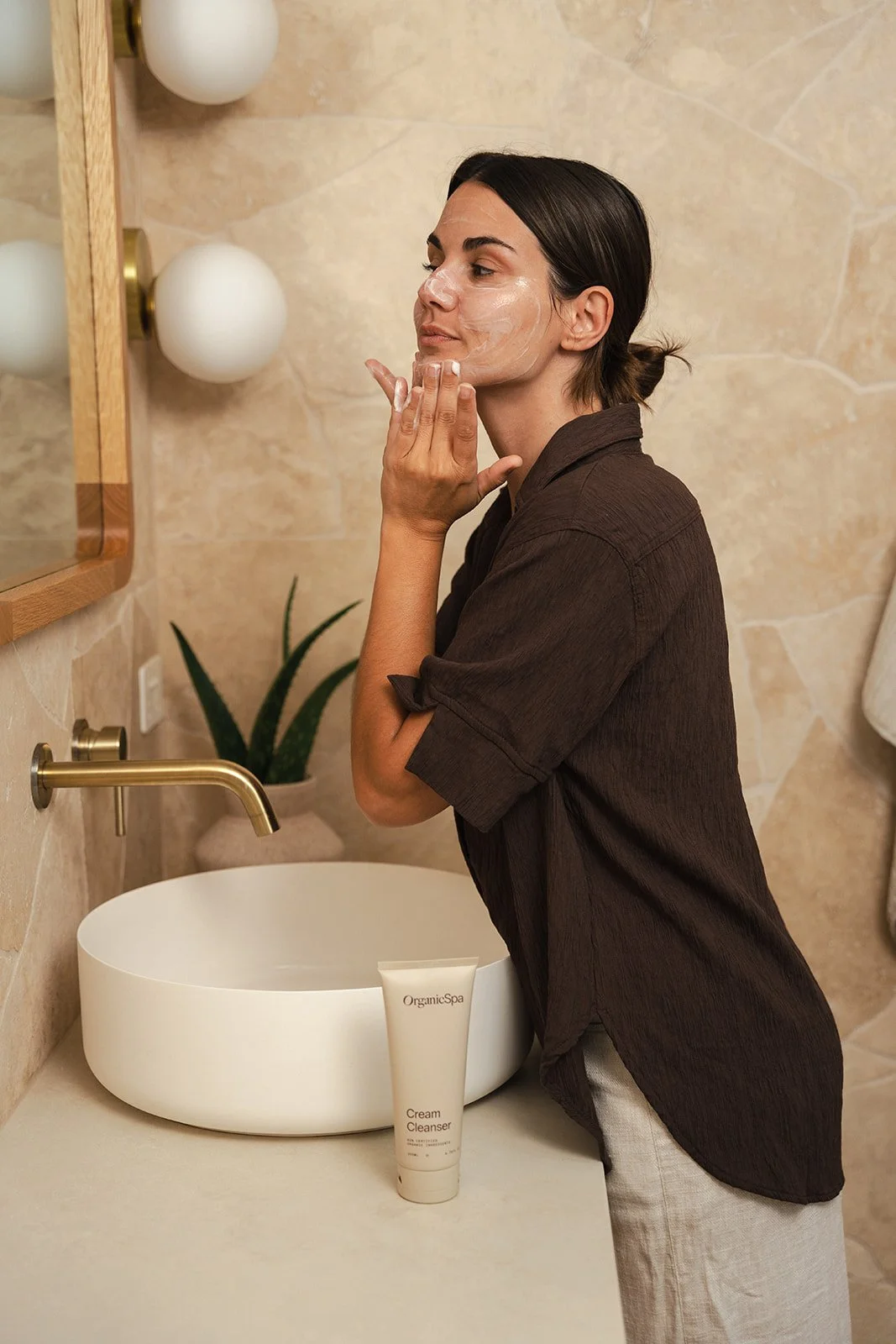 organicspa cream cleanser DSC03738.jpg
