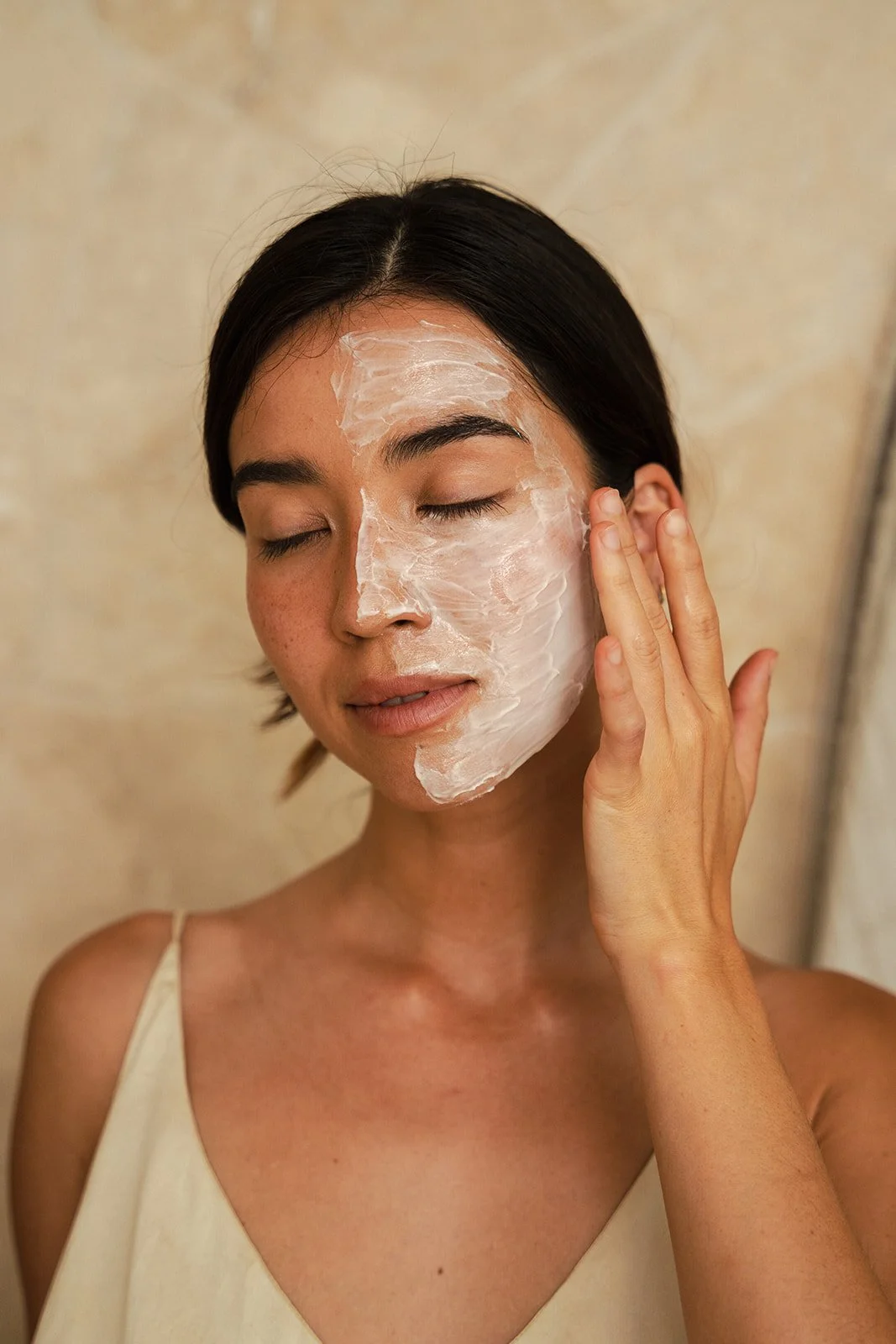 ORGANICSPA CREAM MASK DSC01044.jpg