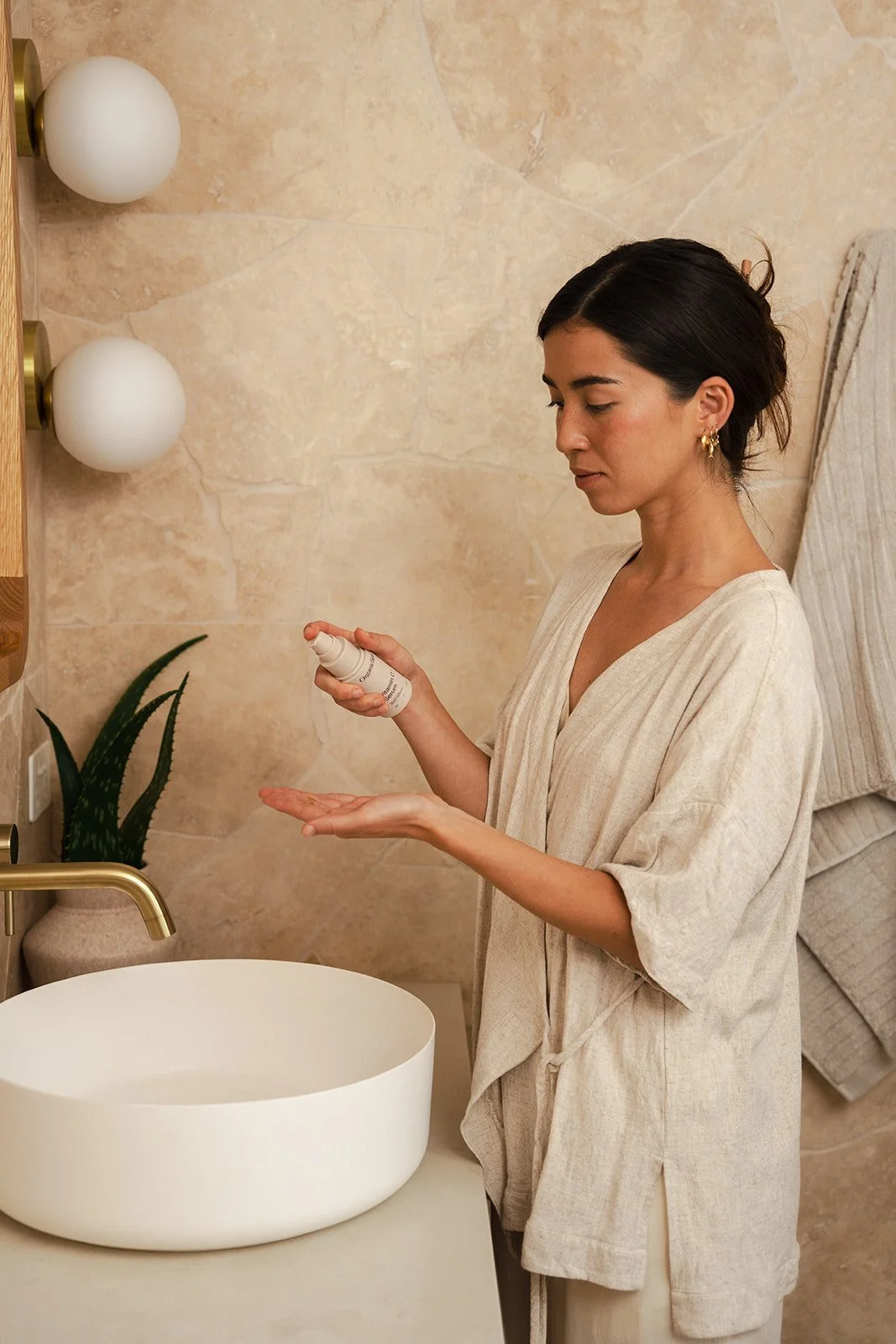 ORGANICSPA VITAMIN C  DSC00101.jpg