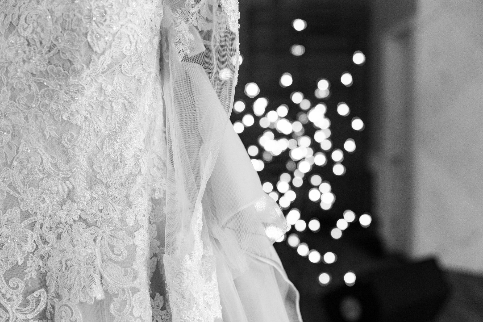 Wedding Details💍📸

A few lovely detail shots from Zach and Kami's special day ❤️

Silly stuff for the algorithm:
 #justengaged#wedding #weddingphoto #weddingphotography #weddingportrait #weddingdress #weddingguest #weddingideas #weddinginspiration 