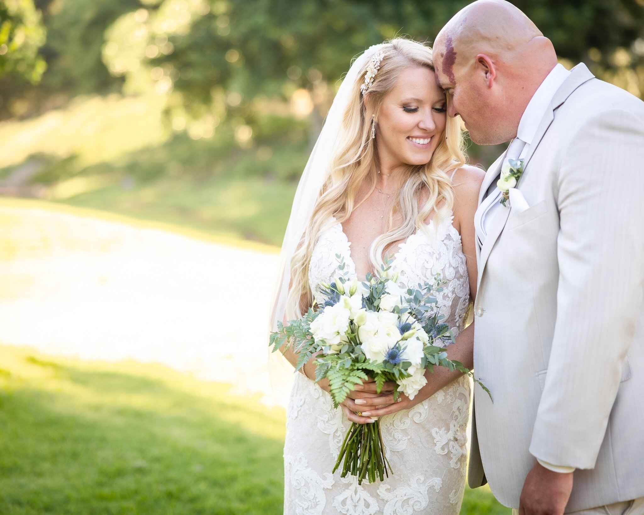 Bradley + Aleasa 💍❤️

A few bridal portraits of the lovely Bradley and Aleasa. I had a wonderful time capturing their wedding last month! 📸

If you're planning a wedding in 2024, I'm still accepting bookings, although February is already mostly ful