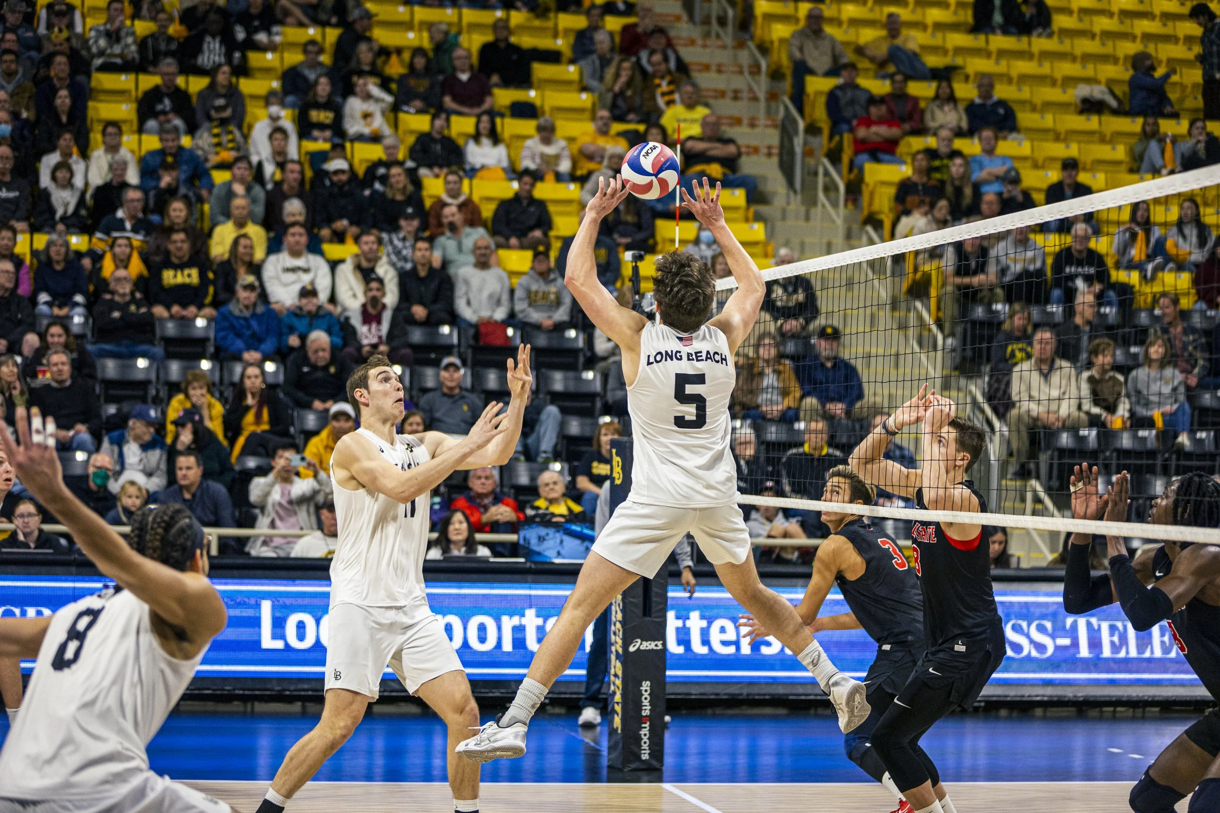3-3 CSULB Volleyball-30.jpg