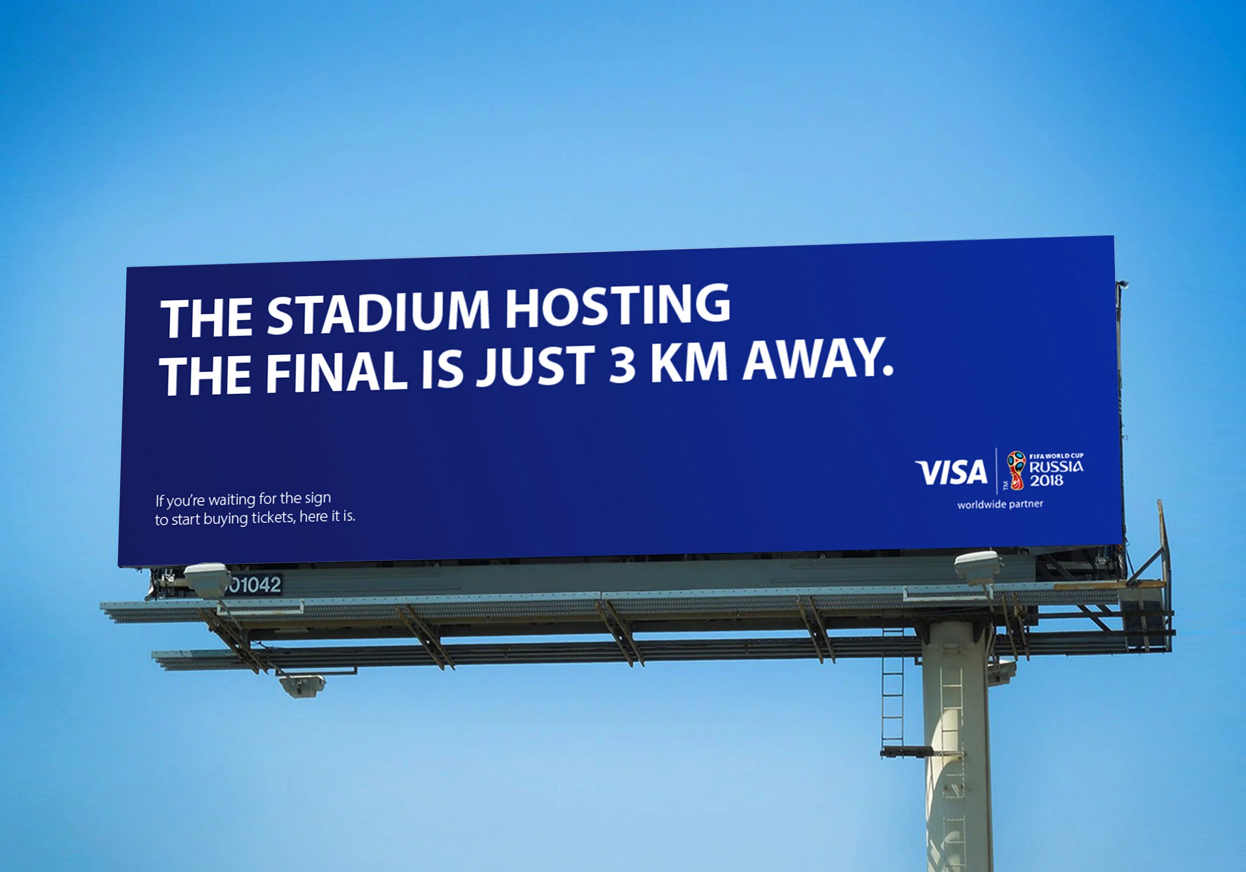 Besides that we used the data to discover which cities are missing out on ticket sales and placed  contextual and geo relevant Data Signs in those locations.