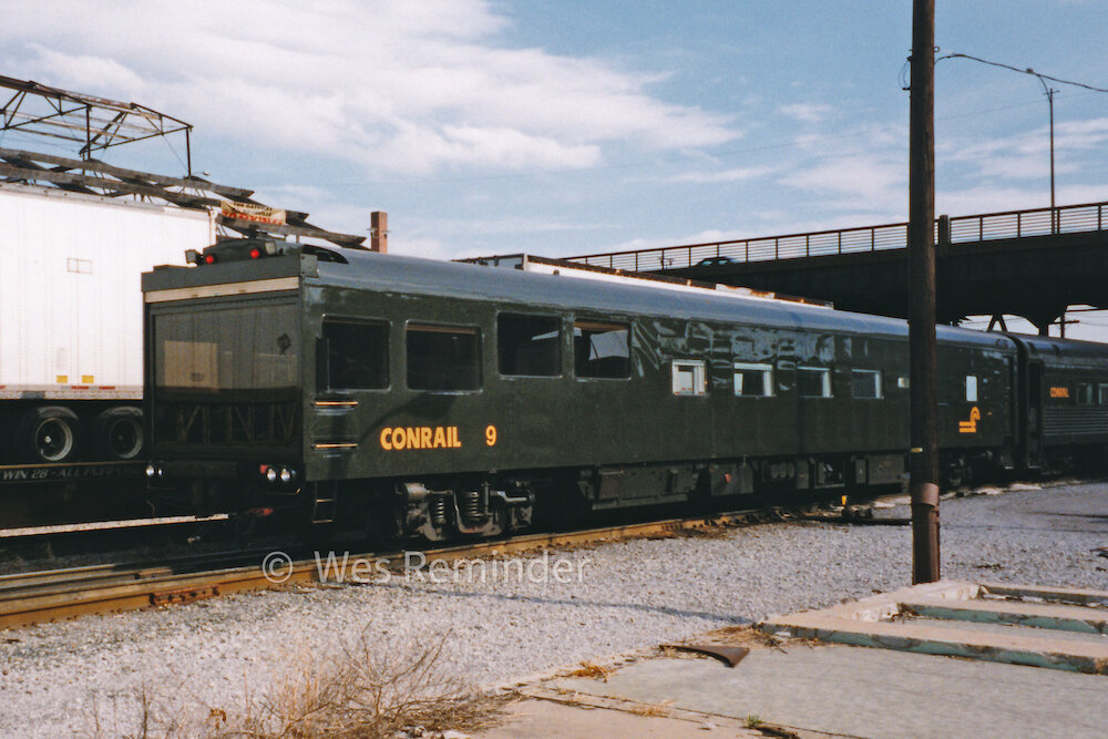 Conrail 9 Theater Car Ready to Depart