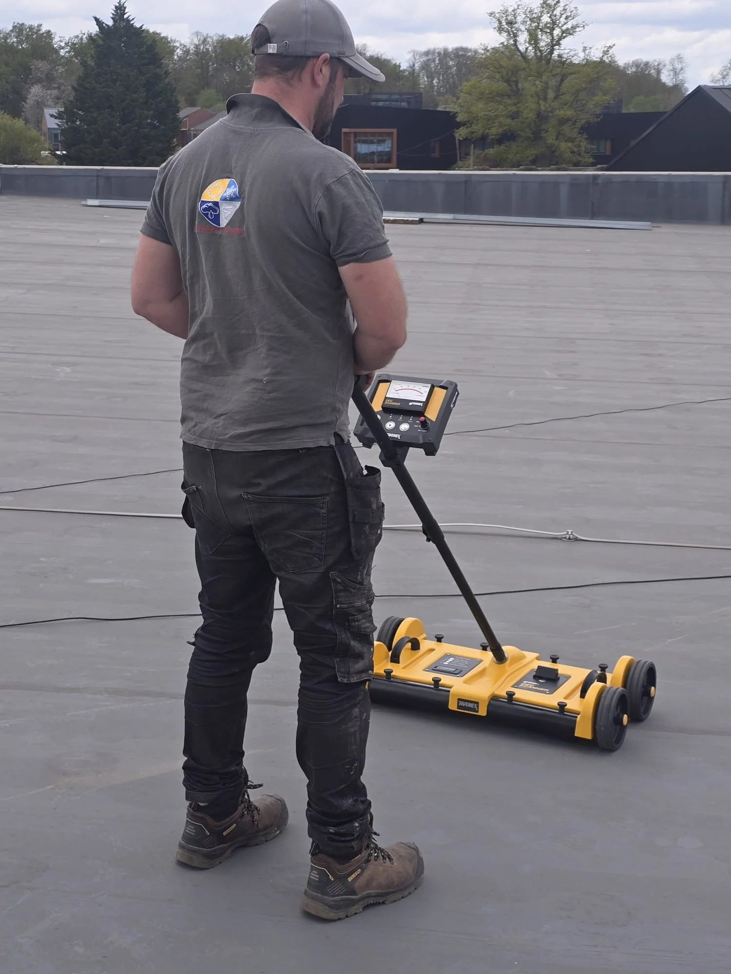 Tramex moisture mapping on a flat roof
