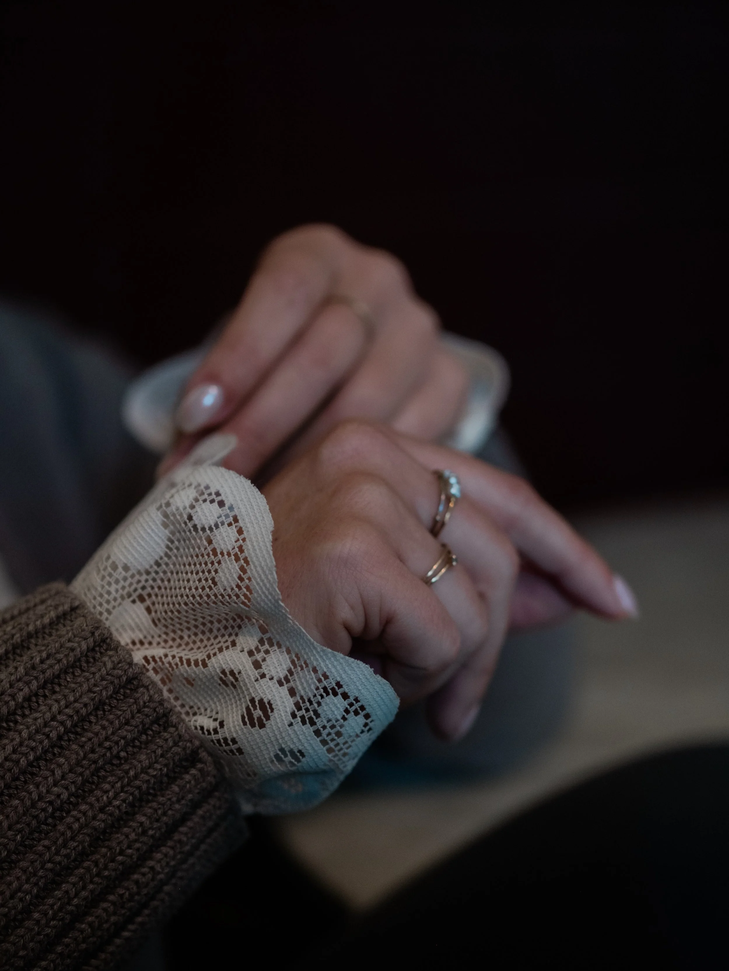 A thrift list. A daffodil. A hex code. DECADENT MINIMALISM &mdash; no additional text. A half-finished thought about brand decks as therapy. A nail colour.

636 notes (swipe for proof). A glimpse into my mind.

(Lace cuffs: hand sewn, soon to be shar