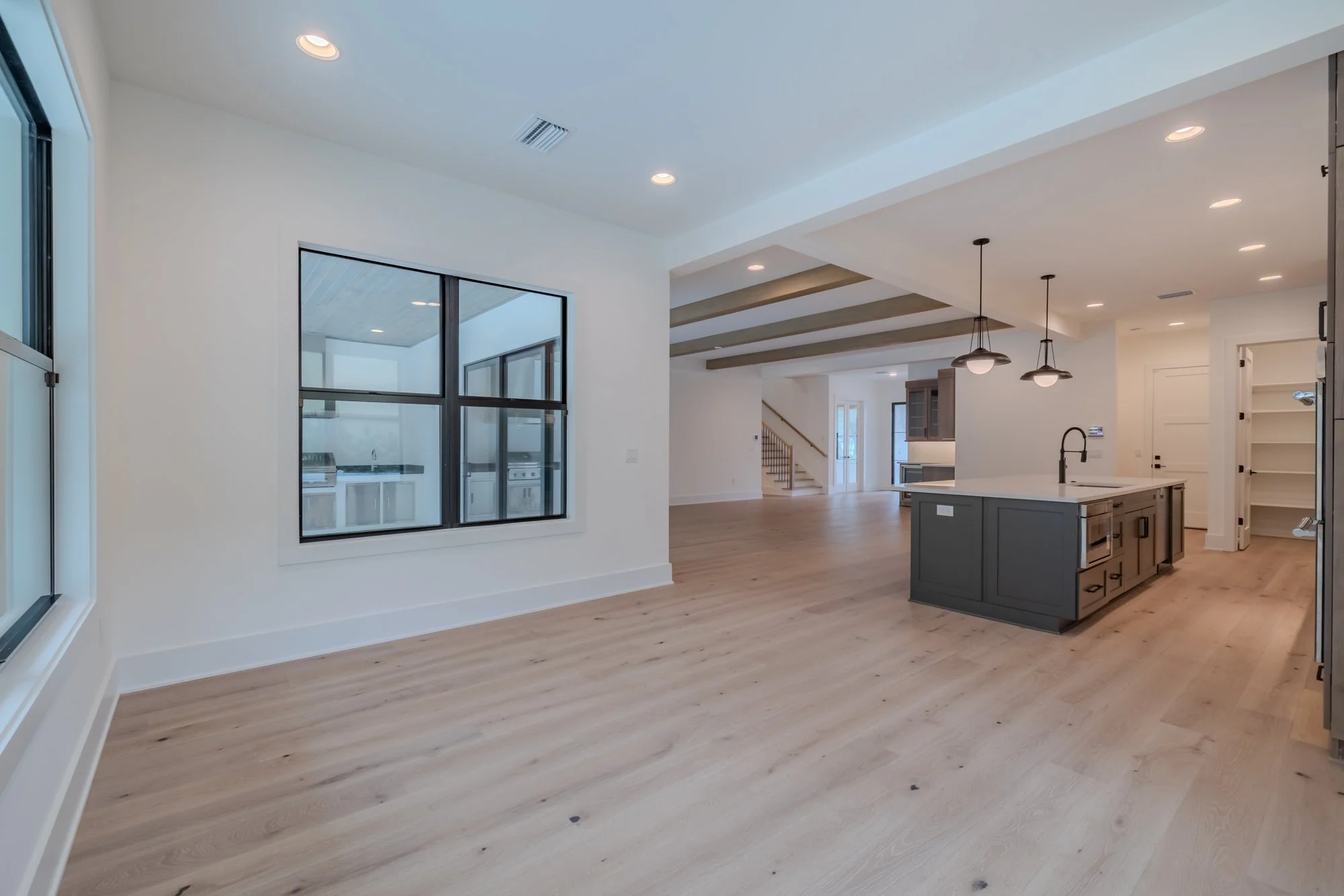 2C1A6552-HDR.jpg