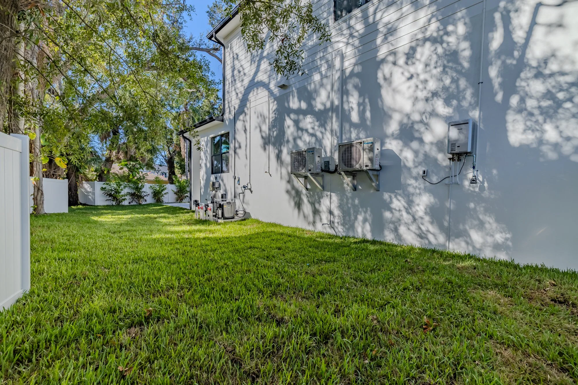 2C1A6951-HDR.jpg