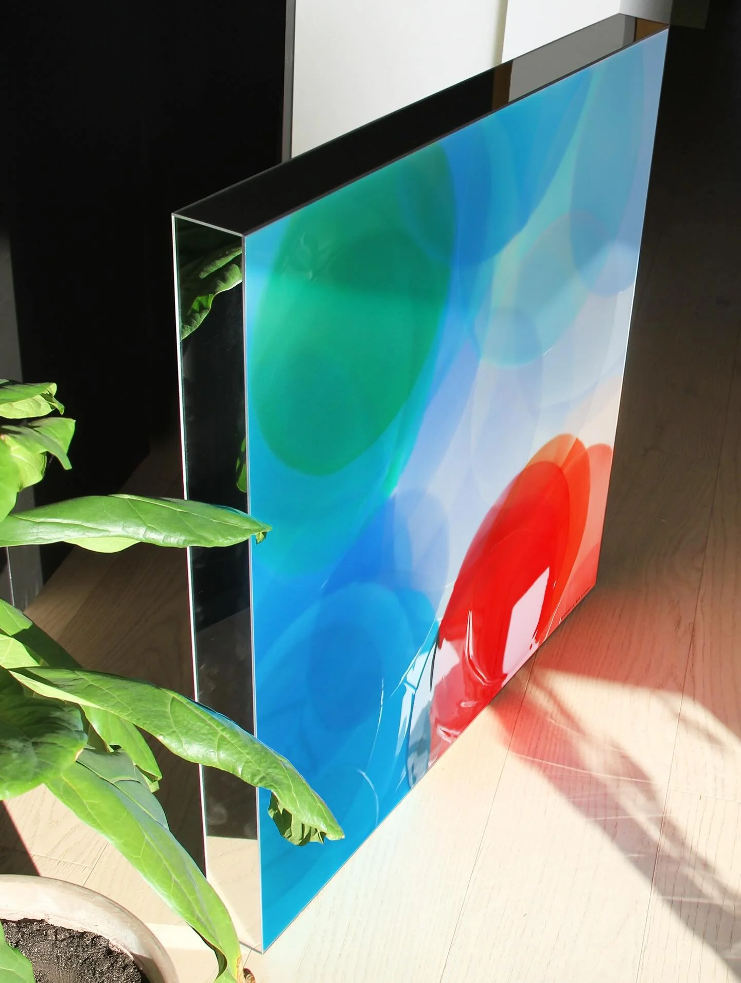 New frames! This 30&rdquo;x30&rdquo; new work is framed with chrome mirror for extra sparkle 🪩. Stay tuned Gold is up next!