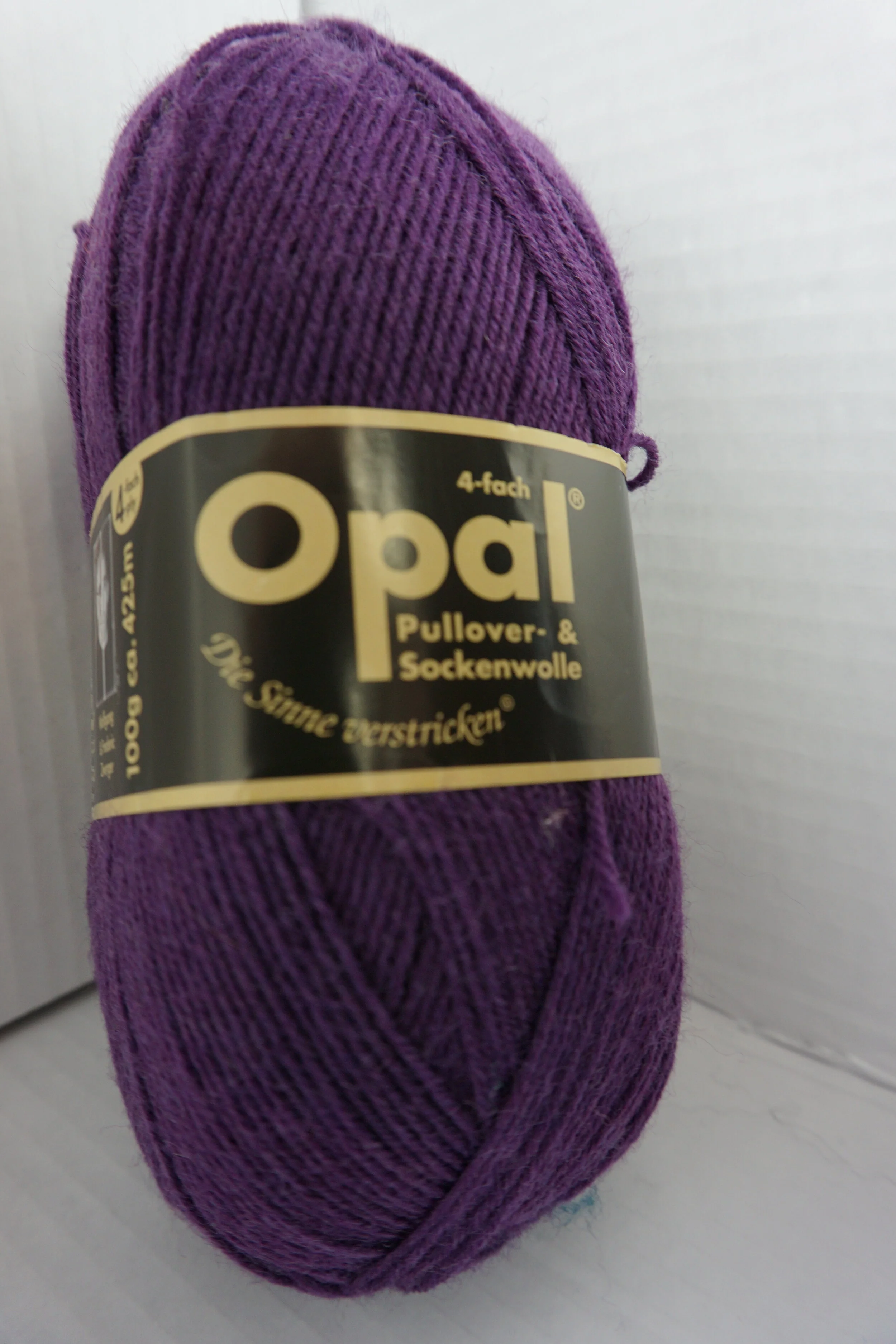 Opal Sock Yarn Solid Colours 3072