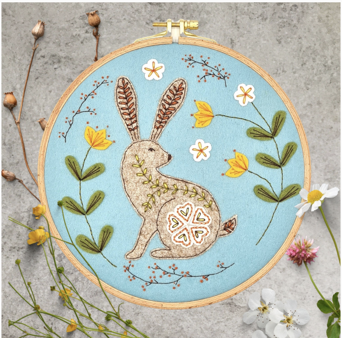 Wild Hare Applique Hoop Craft Kit