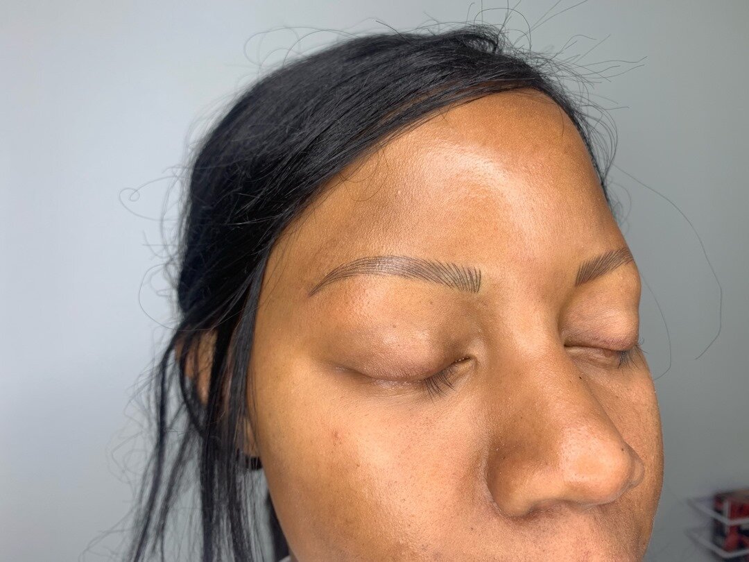 #alopecia has nothing on us! Created these brows with 2 sessions, and this client only had one or 2 actual hairs!l. They will lighten up about 10-15% once they are healed (microblading sometimes doesn&rsquo;t lighten up as much on deeper skin tones),