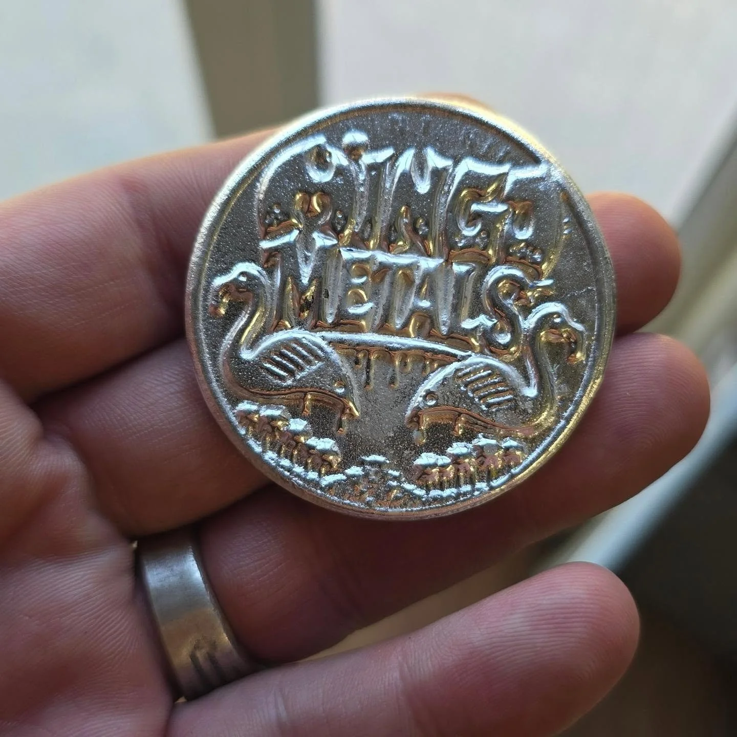 First time pouring silver!  Thanks @vladypours @chris.hawkins3 for the advice!  #silverhandpours #edc #edccommunity