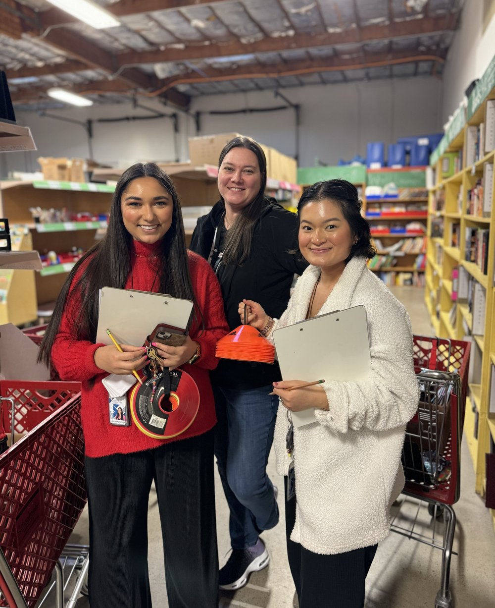 Teachers Shopping Smiling.jpg