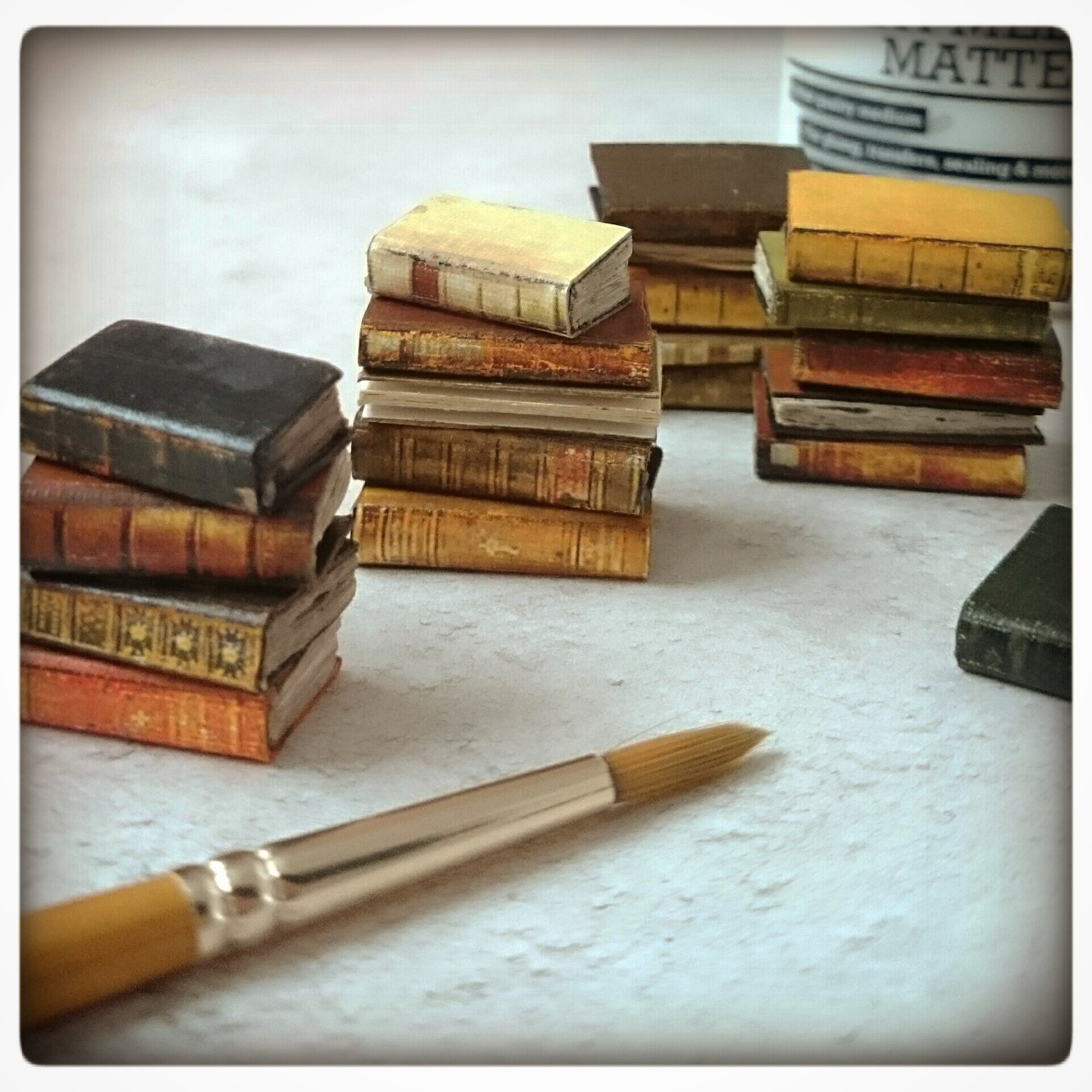 Stacking books #hellohandmadeuk.jpg