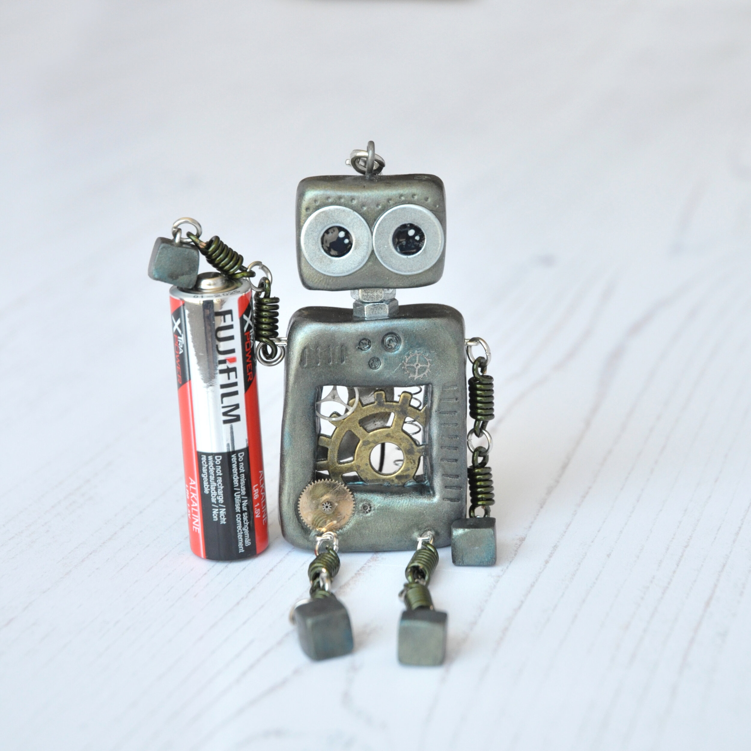 Robo friend V10 2.jpg