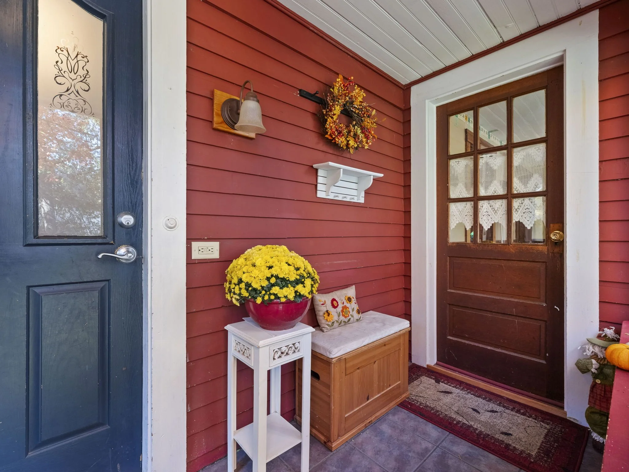 5-web-or-mls-7 Shepley St Groton MA 01450_0004.jpg