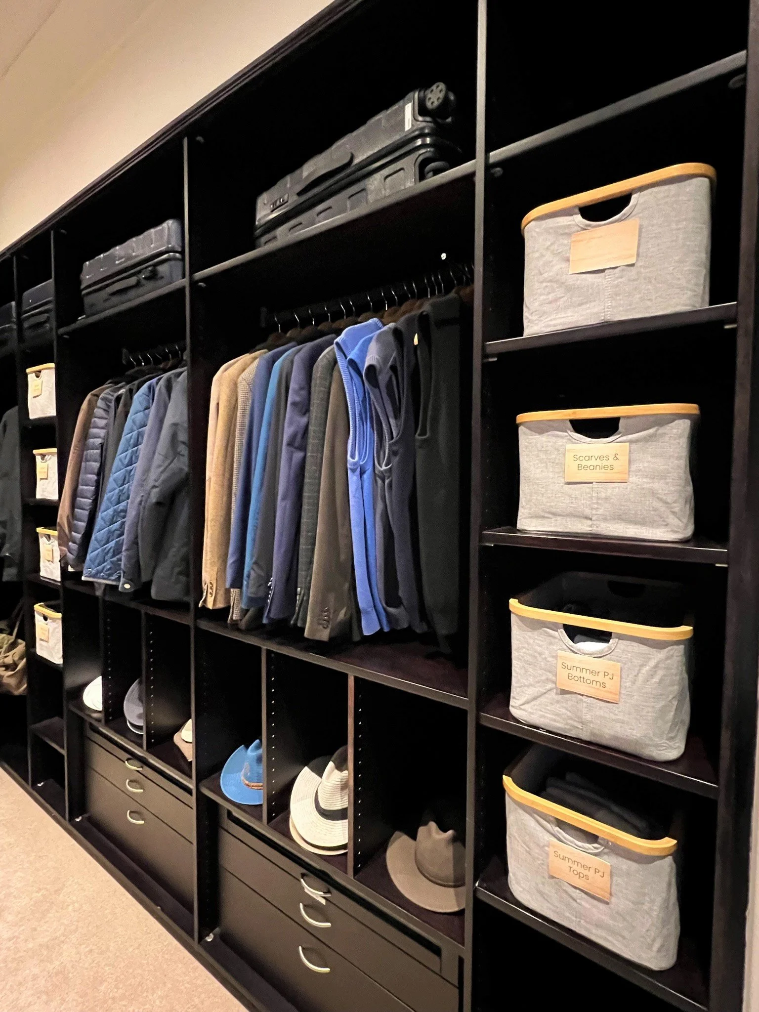 Organised Wardrobe2.jpeg