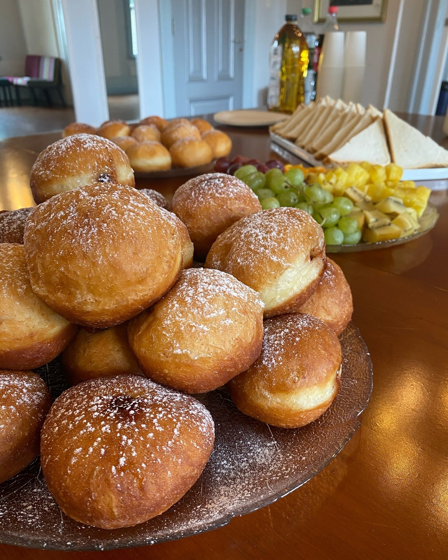 First batch of Sufganiot for this year! 🕎
Celebrating Rosh Chodesh Kislev with our Bar &amp; Bat Mitzvah class with a festive minyan and delicious food, including yummy Sufganiot that Ariel made for us all 🤩