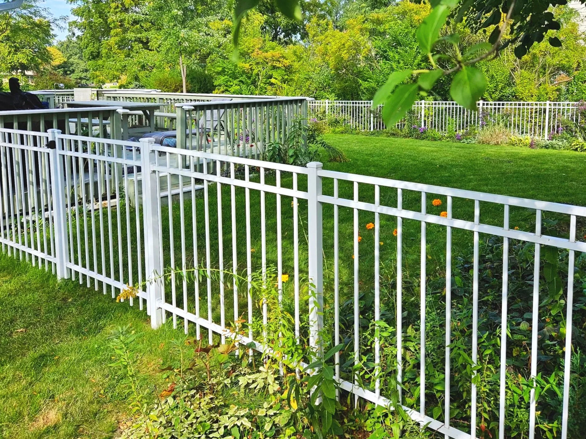 White aluminum fence in Naperville, IL
