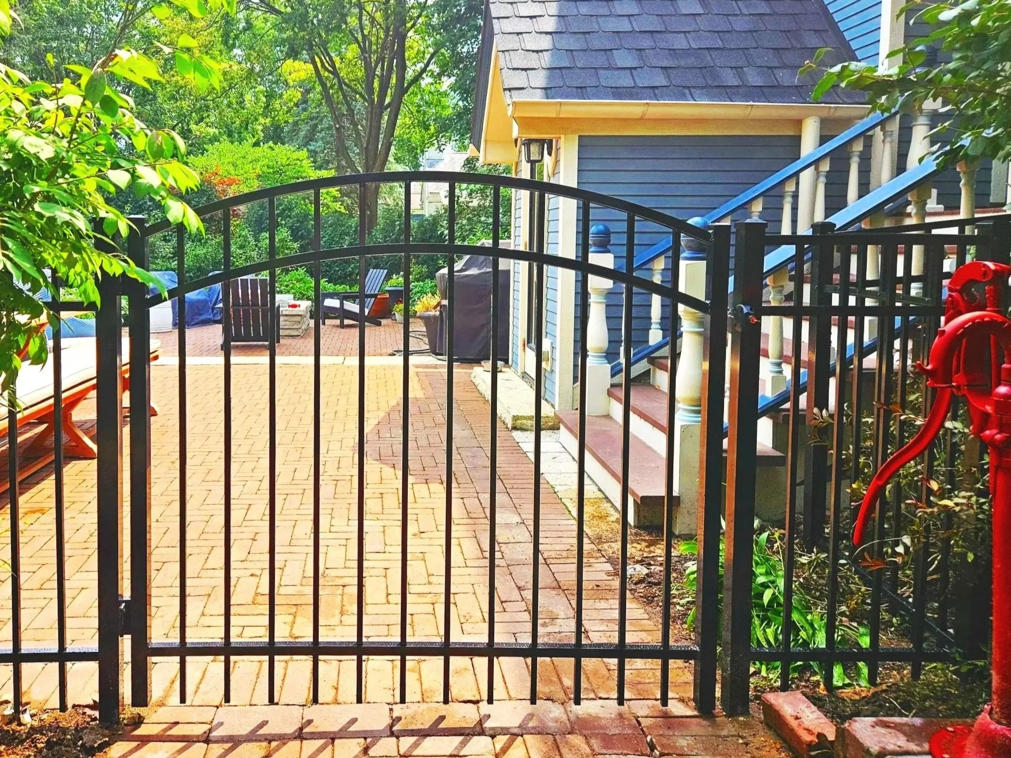 Ornamental aluminum arched gate in Naperville, IL