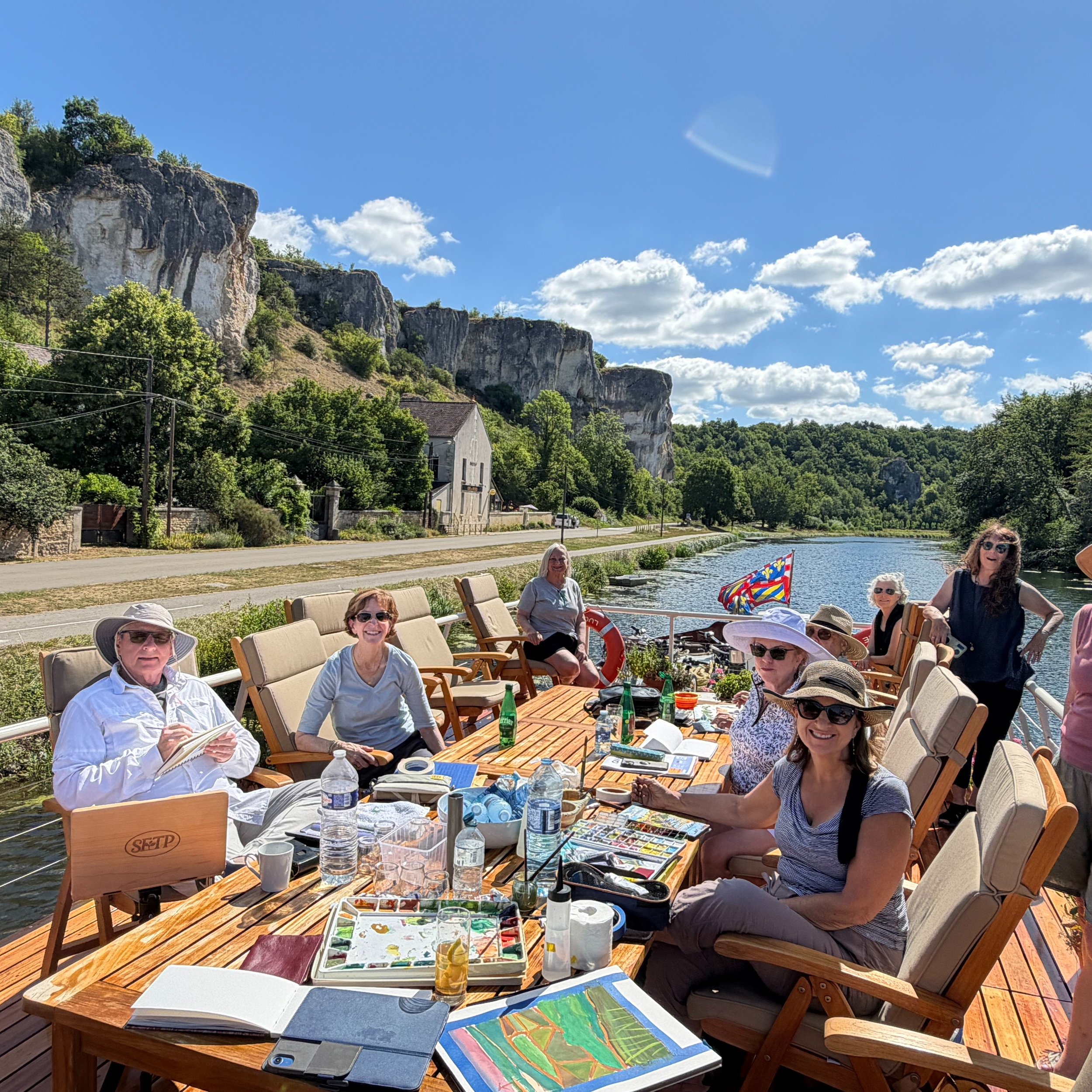 Notes from a Floating Studio

Sometimes the best journeys aren't measured in miles.

They're measured in how they change you.

Six unforgettable days aboard the Luciole, drifting through the canals and villages of Burgundy with our wonderful teacher 