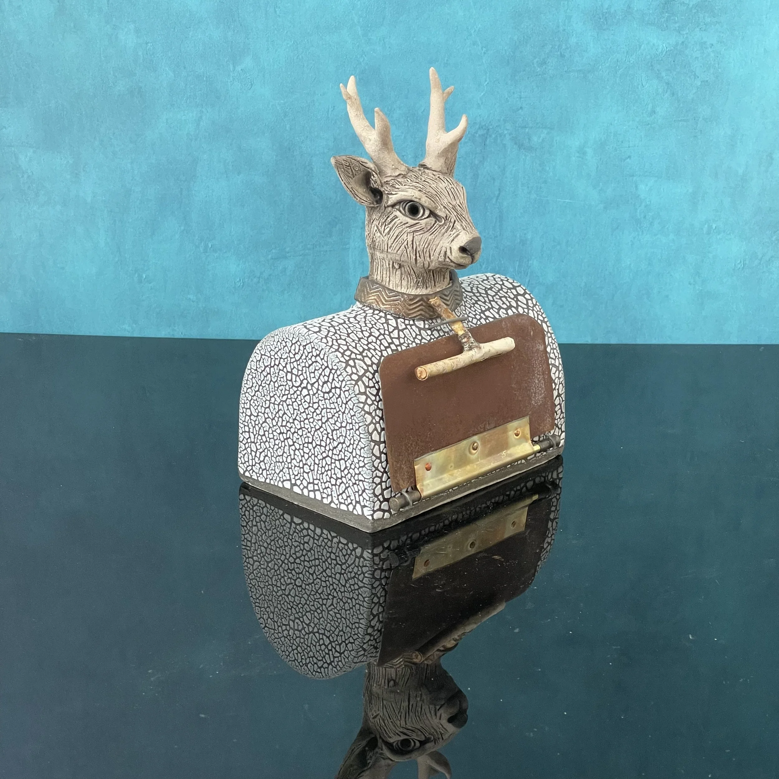 deer Secret Keeper side