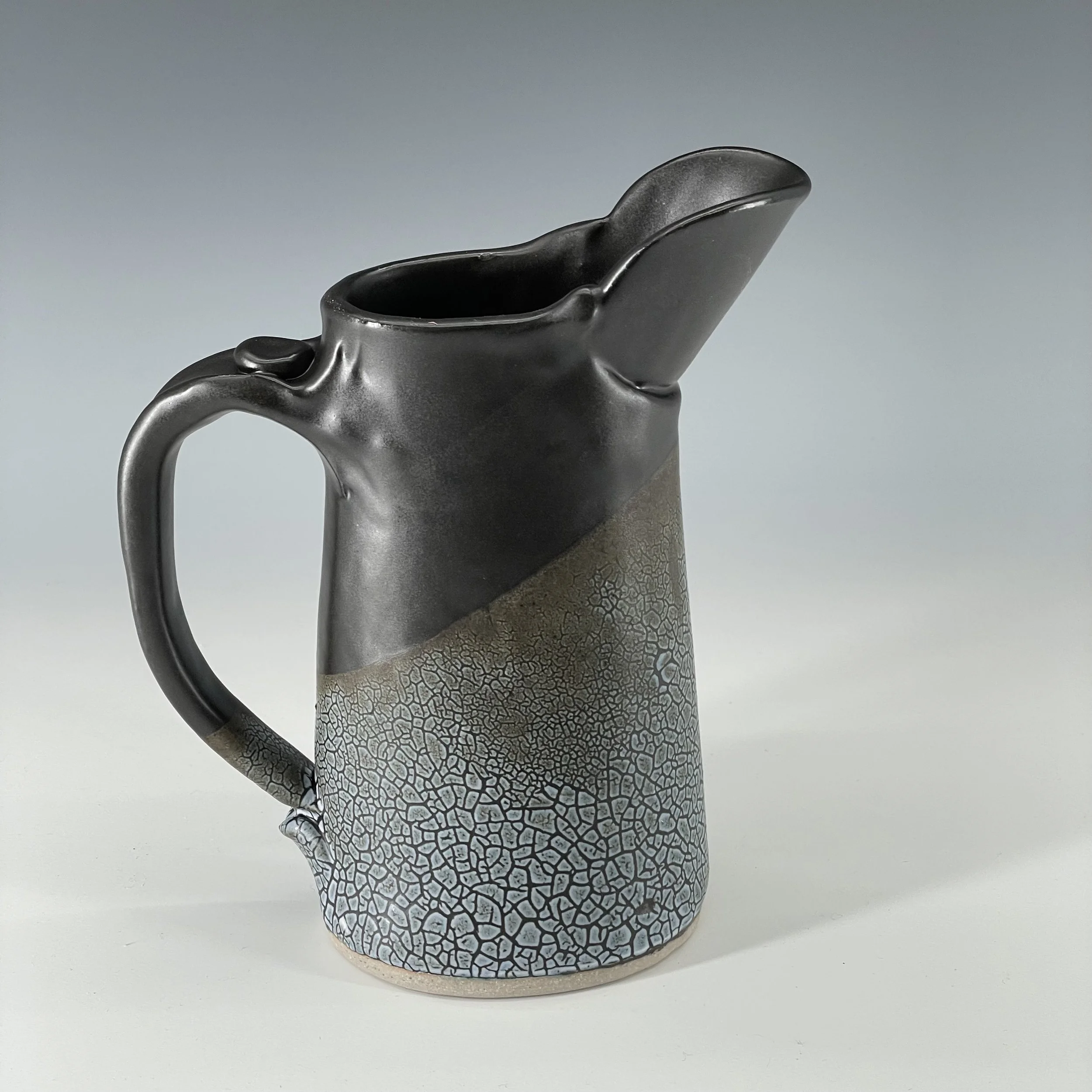 Black and crackle pitcher