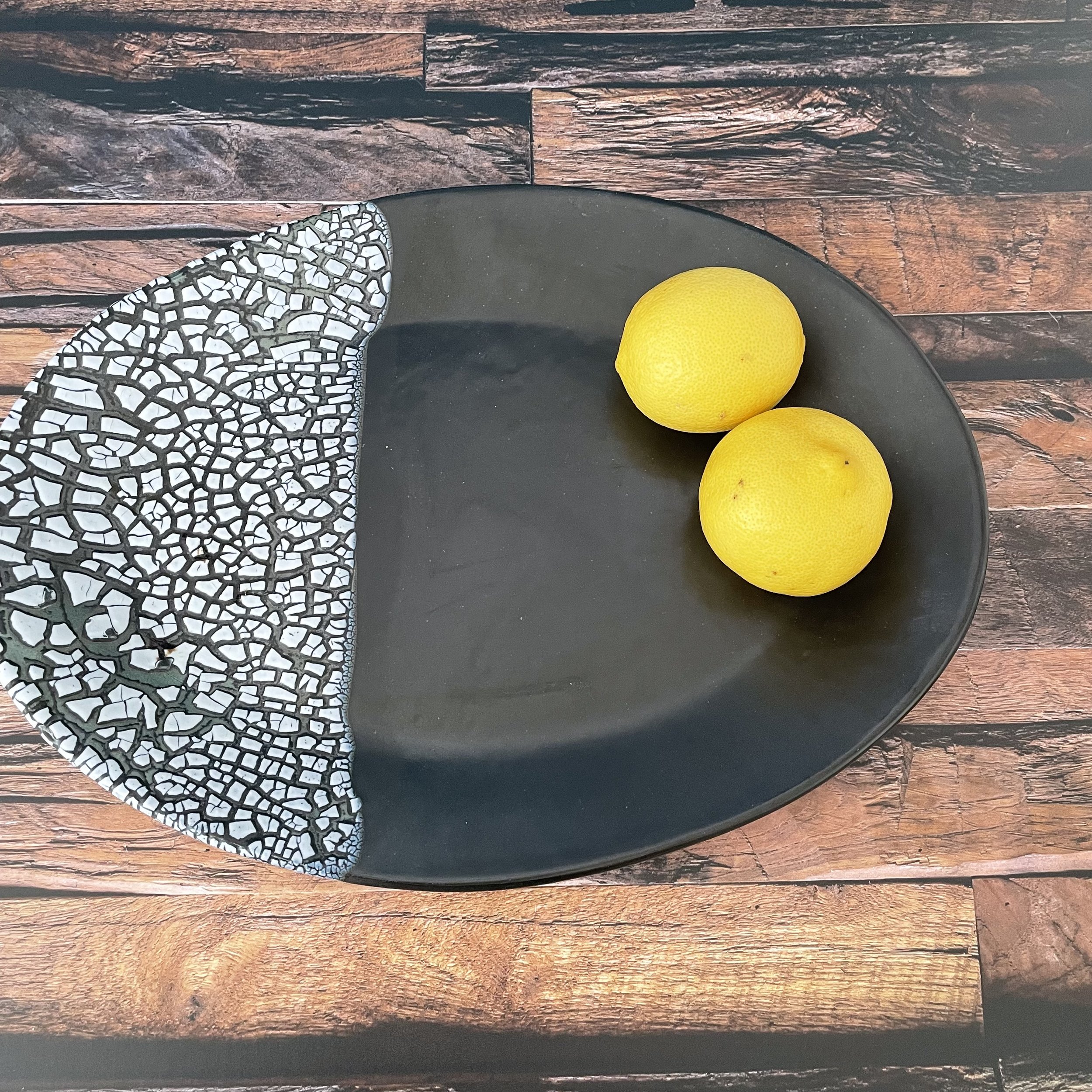 Black and cractopkle platter