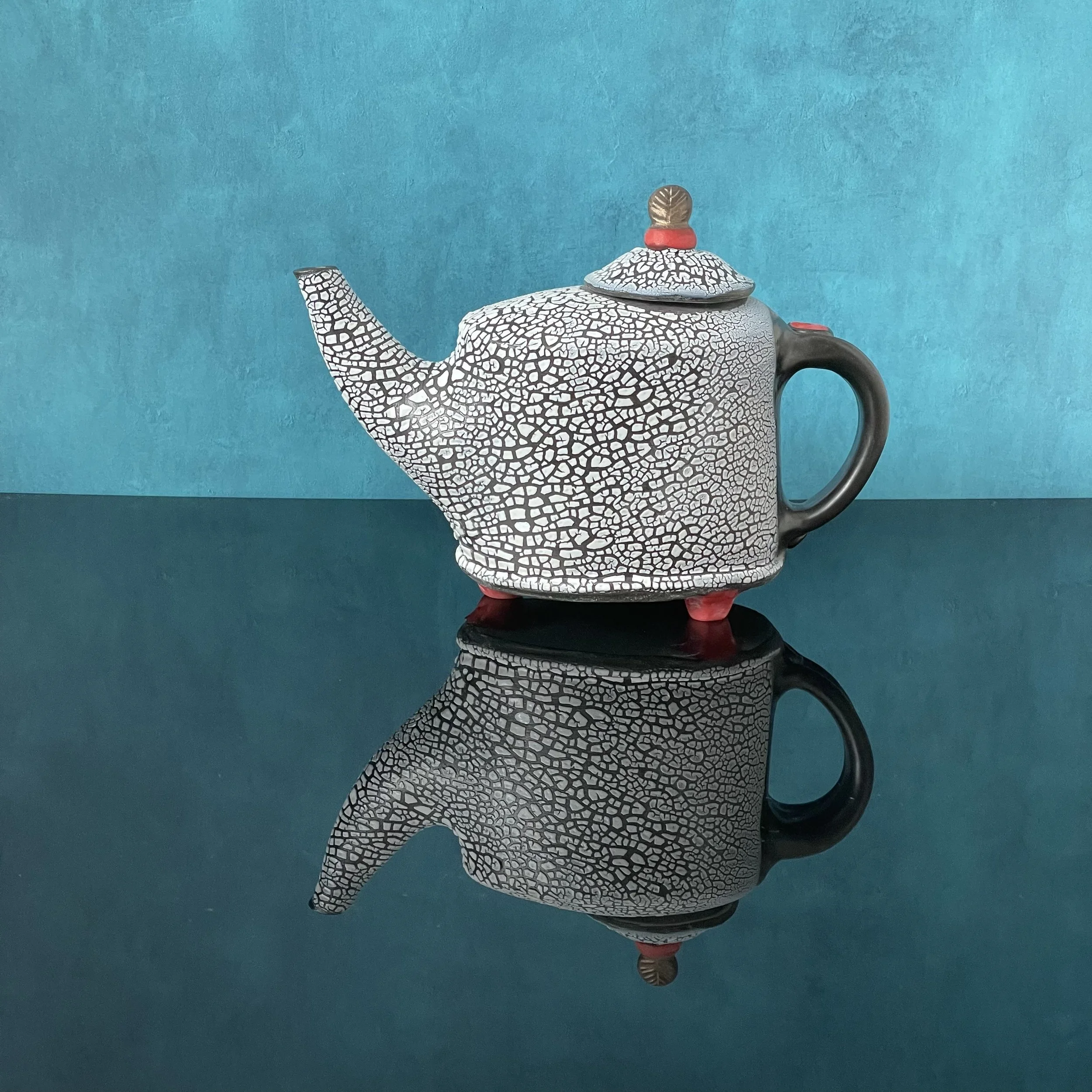 Red Footed Teapot
