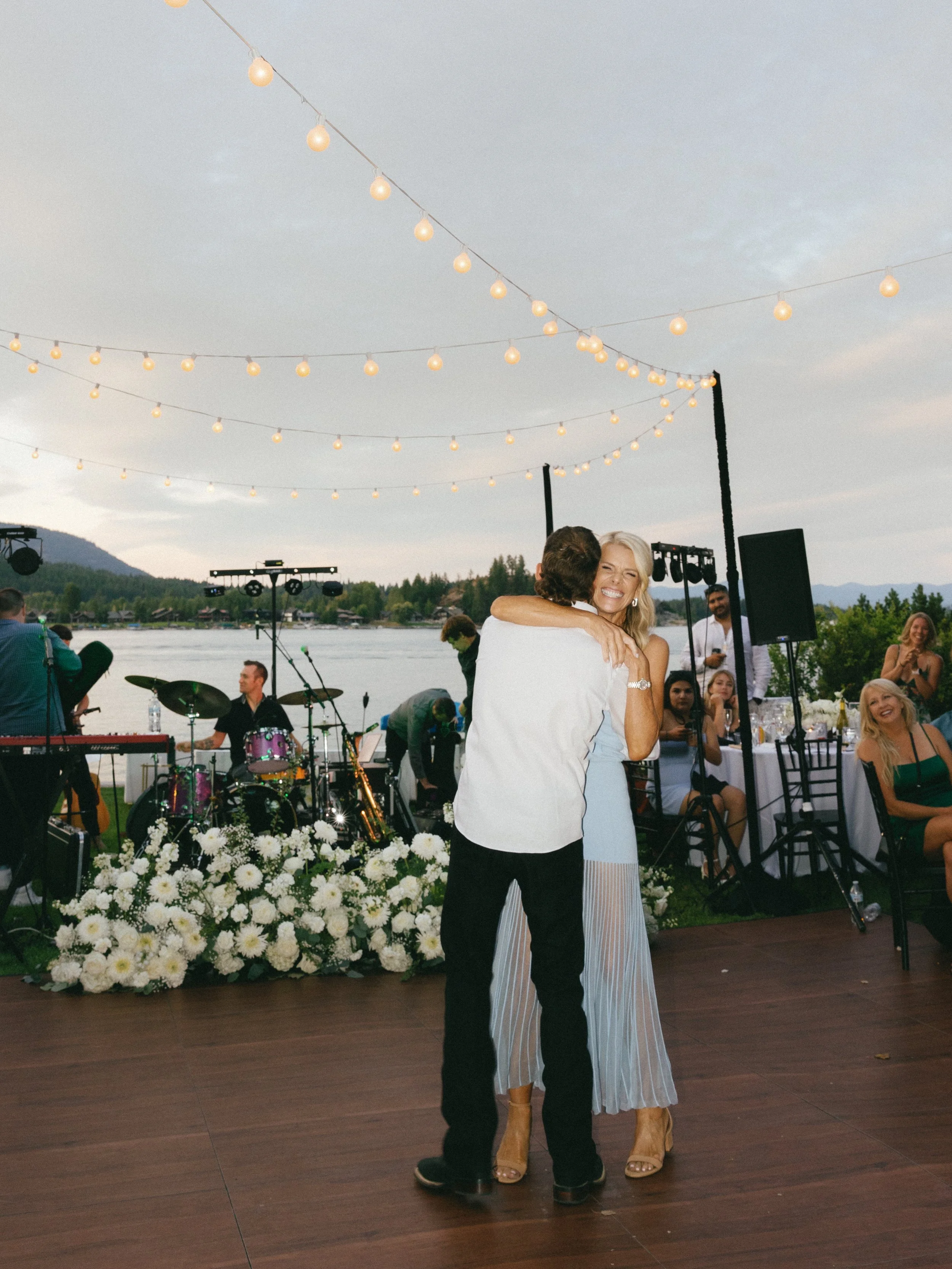 carolyn-tayler-sandpoint-idaho-wedding-summer-august-driftwood-events-private-property-lakeside-kayla-lucio-photo-previews-135.jpg