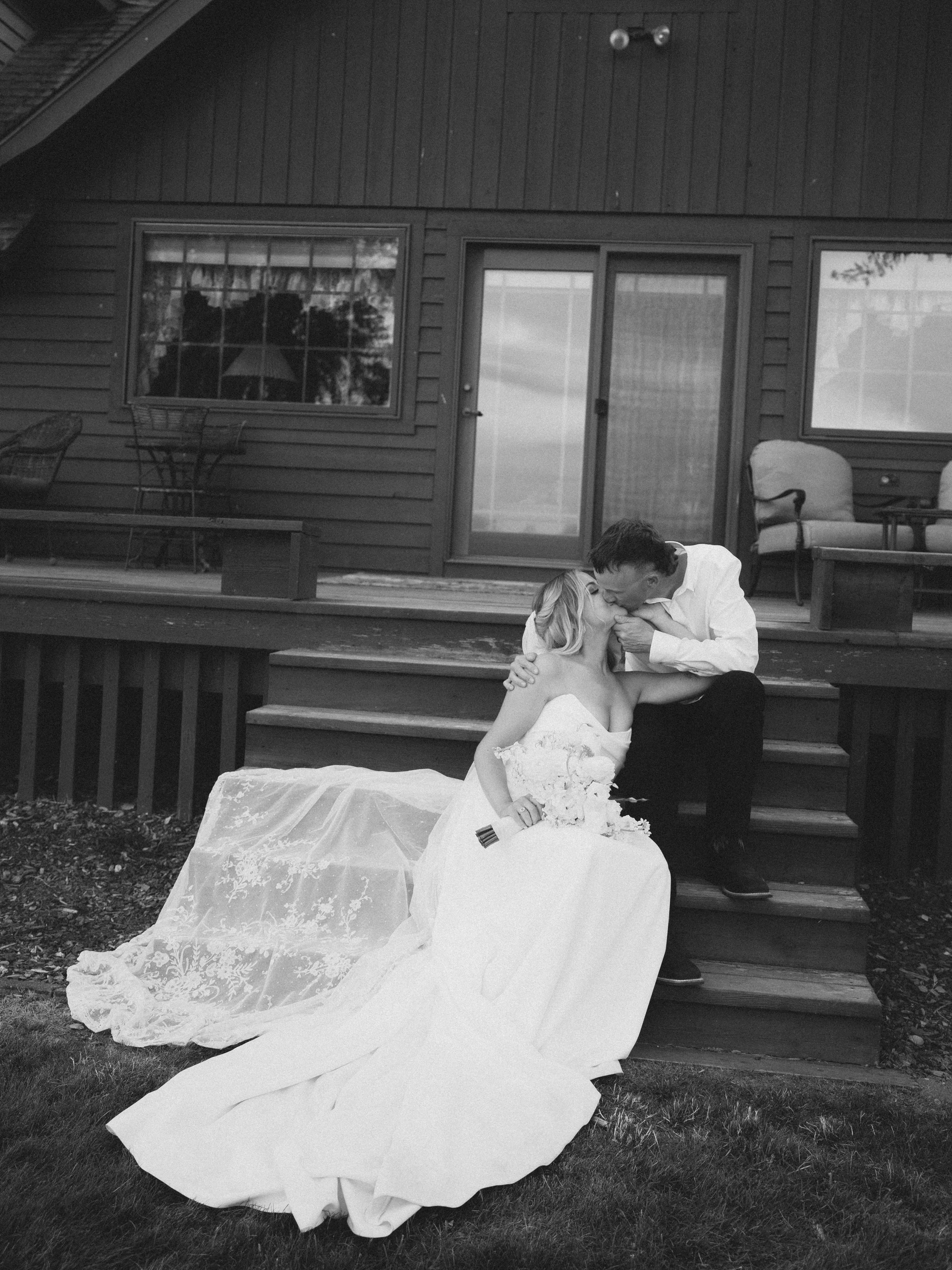carolyn-tayler-sandpoint-idaho-wedding-summer-august-driftwood-events-private-property-lakeside-kayla-lucio-photo-previews-122.jpg