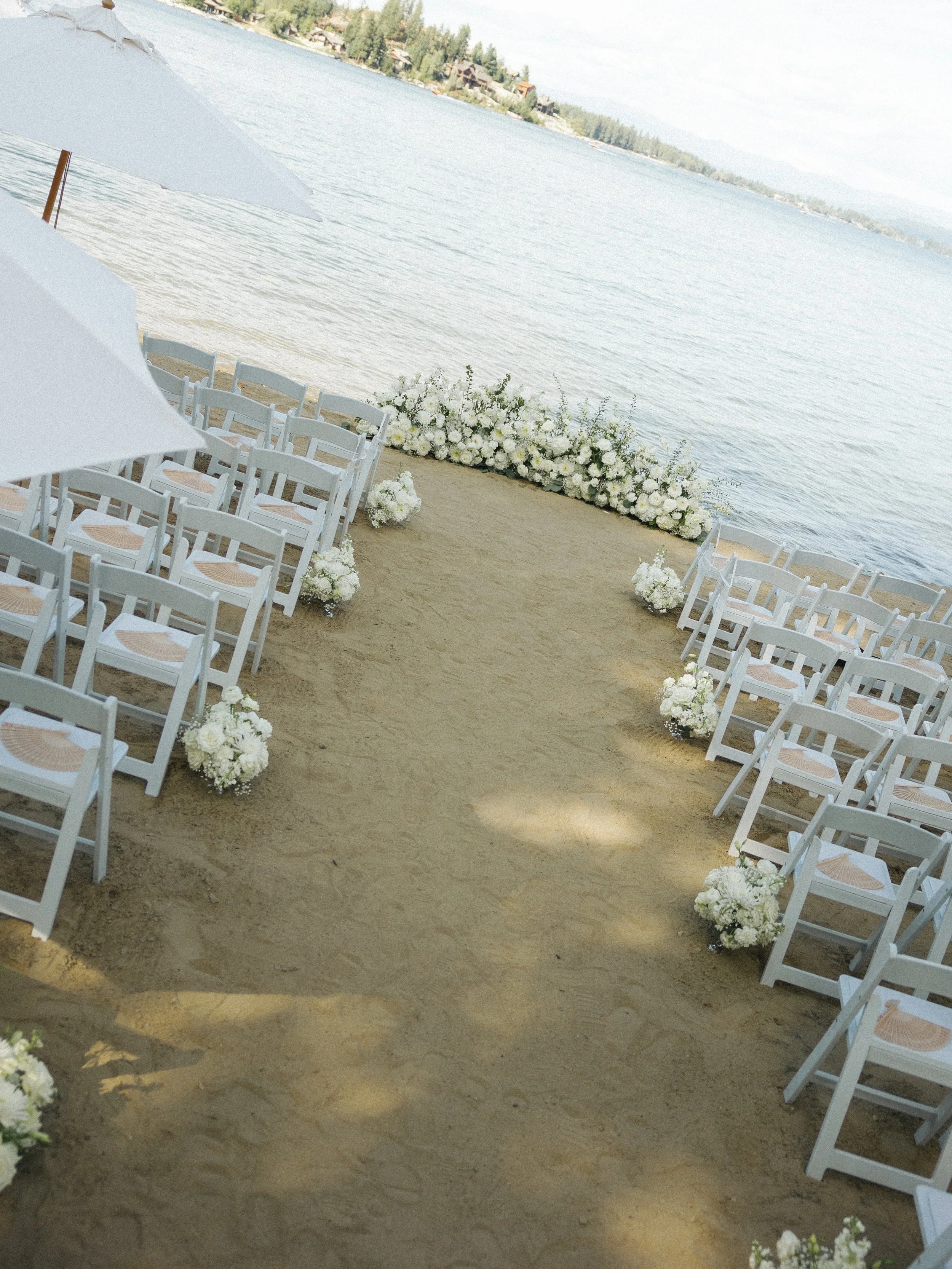 carolyn-tayler-sandpoint-idaho-wedding-summer-august-driftwood-events-private-property-lakeside-kayla-lucio-photo-previews-71.jpg