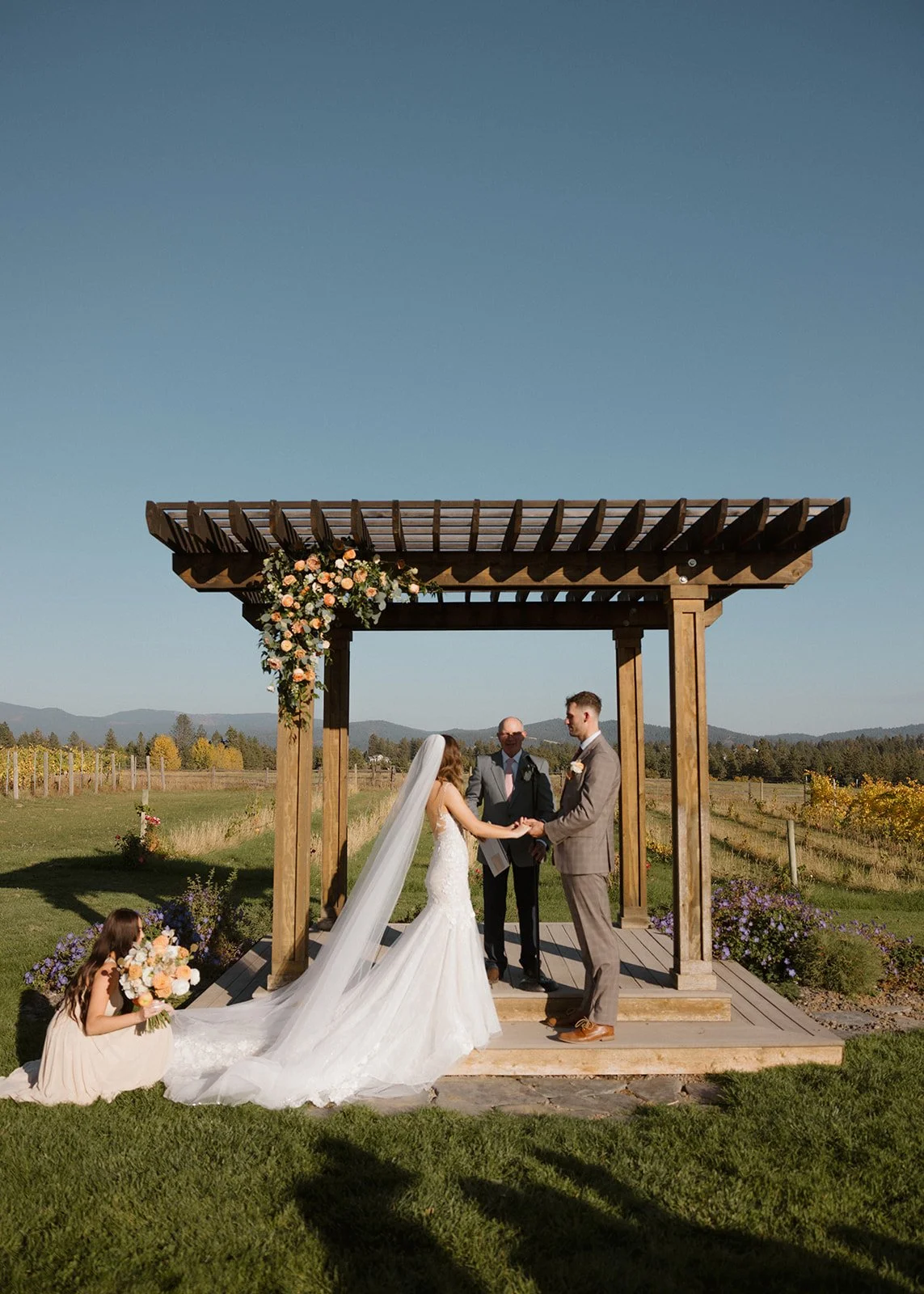 winery wedding spokane washington wedding planner