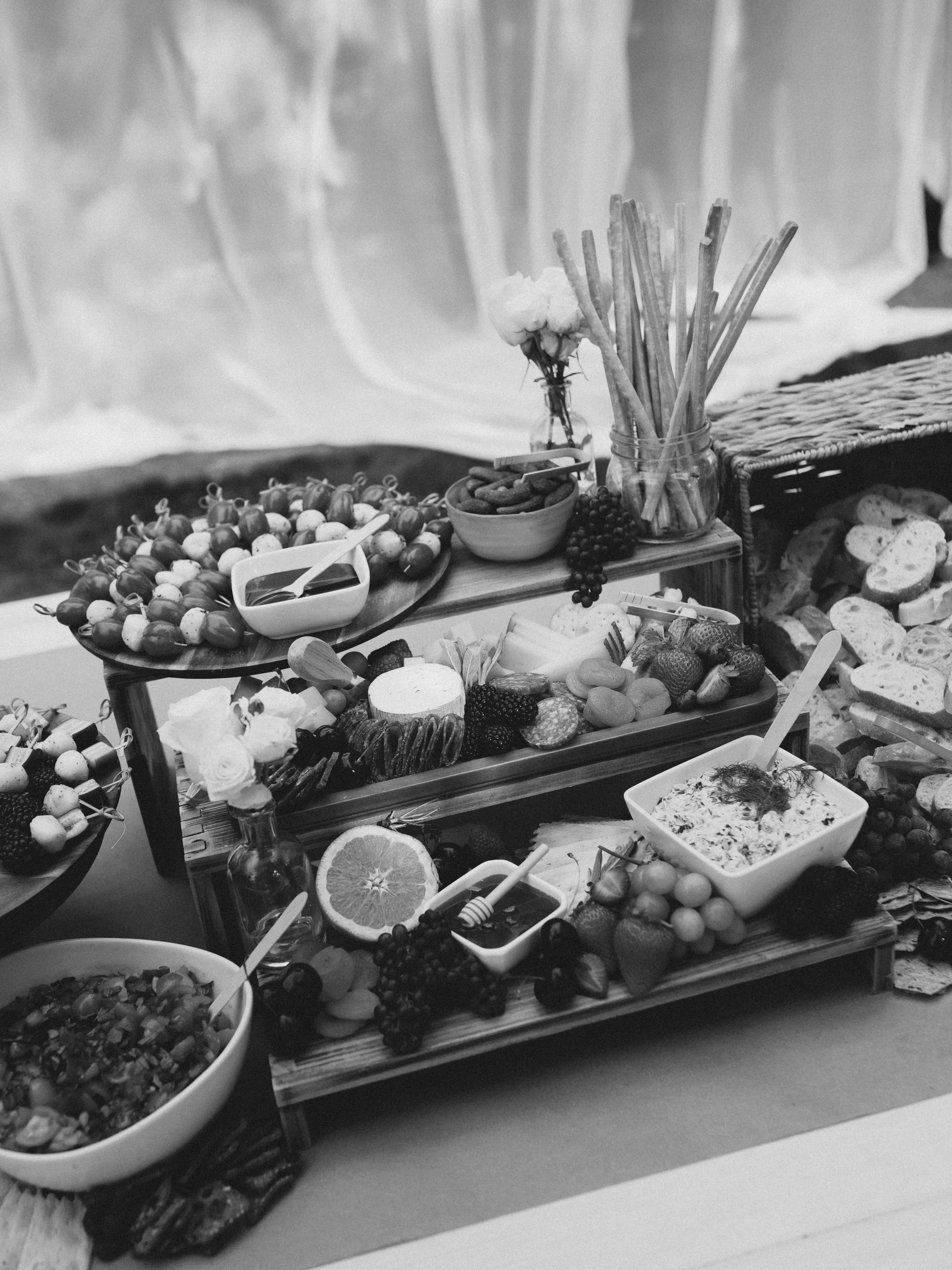 carolyn-tayler-sandpoint-idaho-wedding-summer-august-driftwood-events-private-property-lakeside-kayla-lucio-photo-previews-75.jpg
