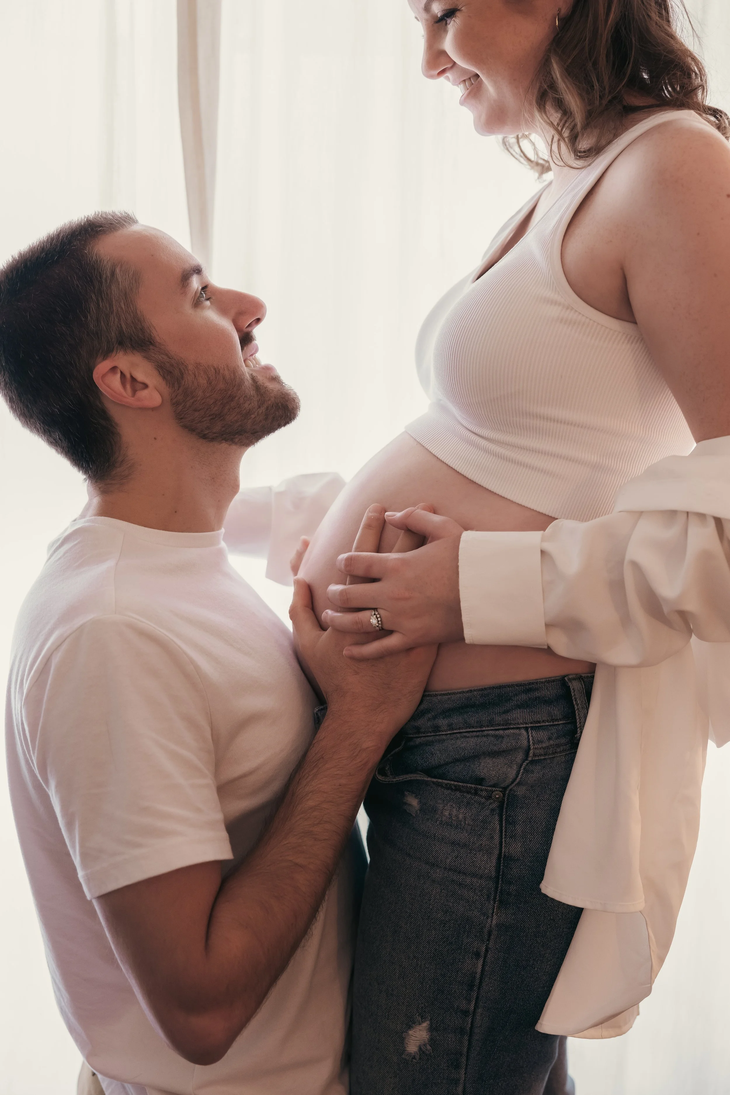 Marisa & DJ_Maternity_20231112_24.jpg