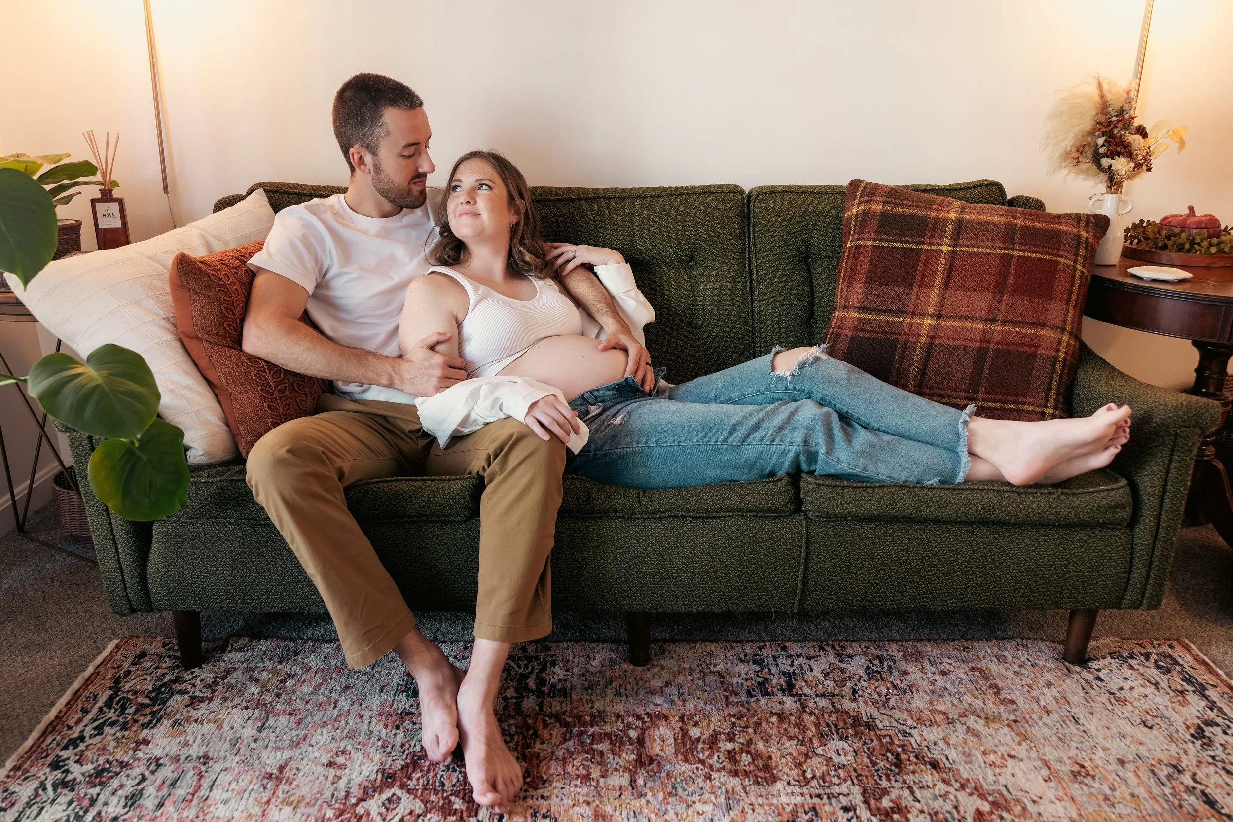 Marisa & DJ_Maternity_20231112_14.jpg