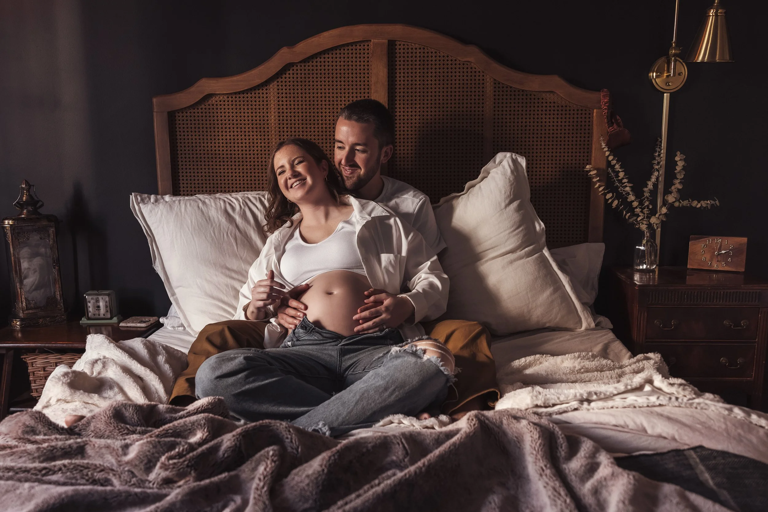 Marisa & DJ_Maternity_20231112_34.jpg