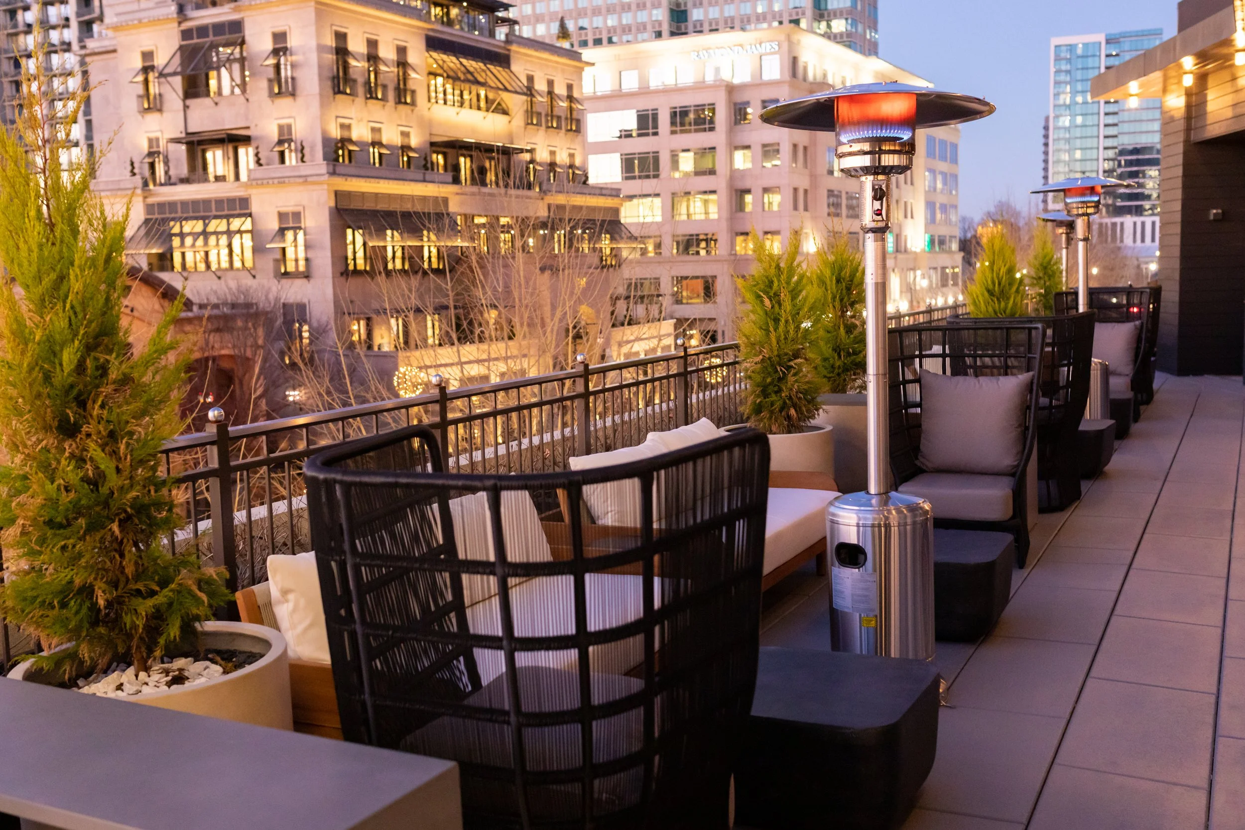 20230123-The Luxe List ATL-James Room-MON-BC-013.jpg