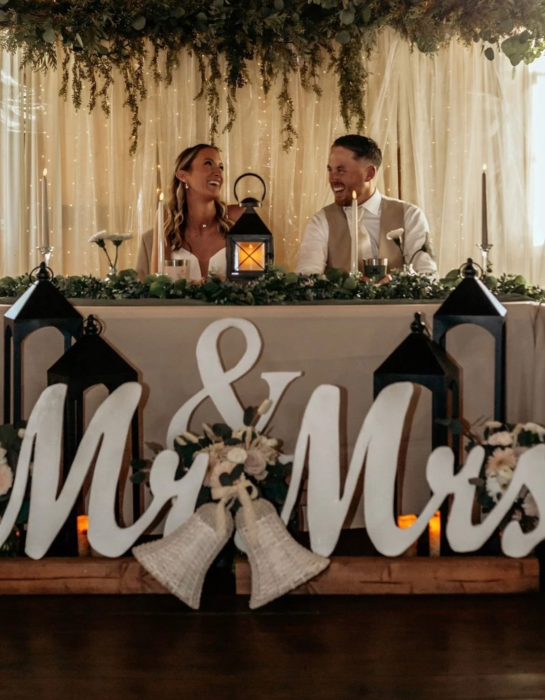No one talks about this part&hellip;

You finally sit down, look at each other like &ldquo;we did it&rdquo;  and everything hits at once 🤍

Future brides&hellip; are you most excited for this moment or the dance floor? 👀

📸: @chelseasheplerphotogr