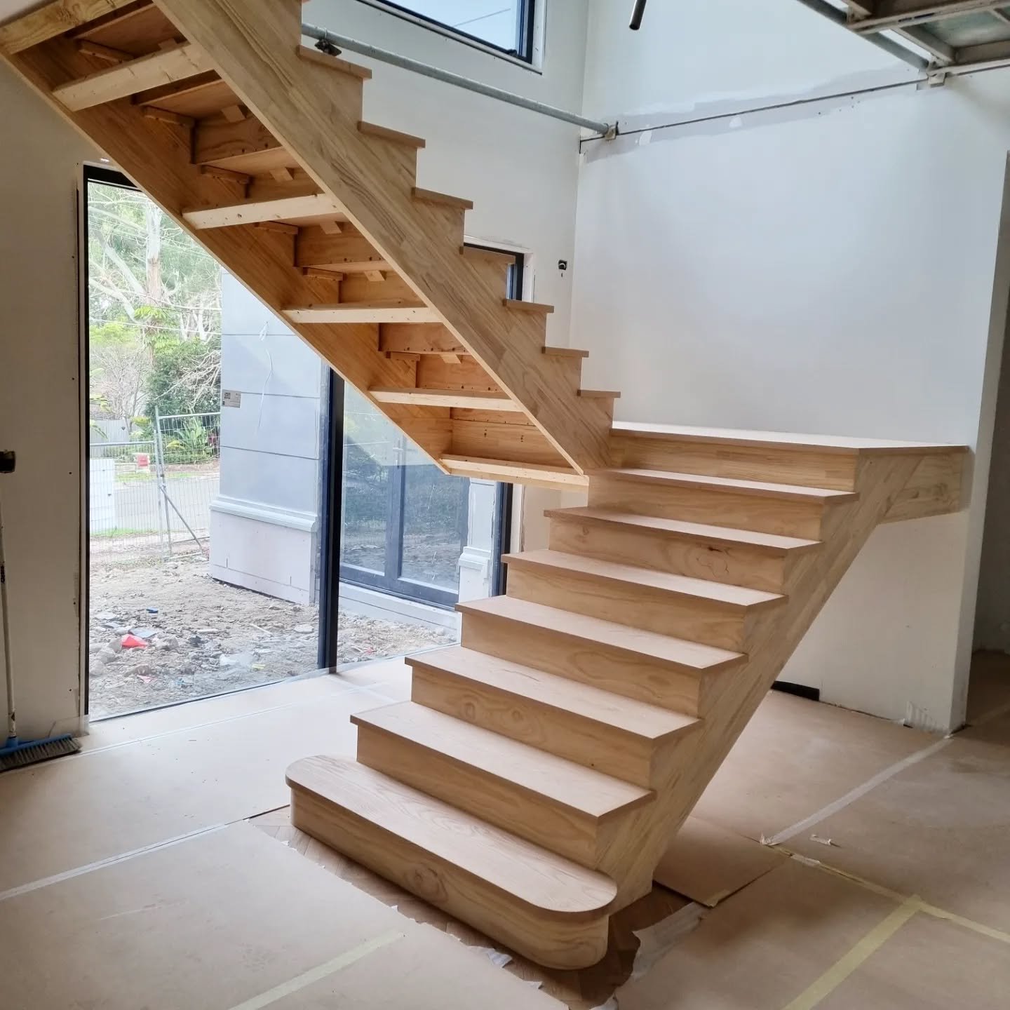 Self support staircase with American Oak treads, report back once the balustrade has been installed, this staircase will be a show stopper.